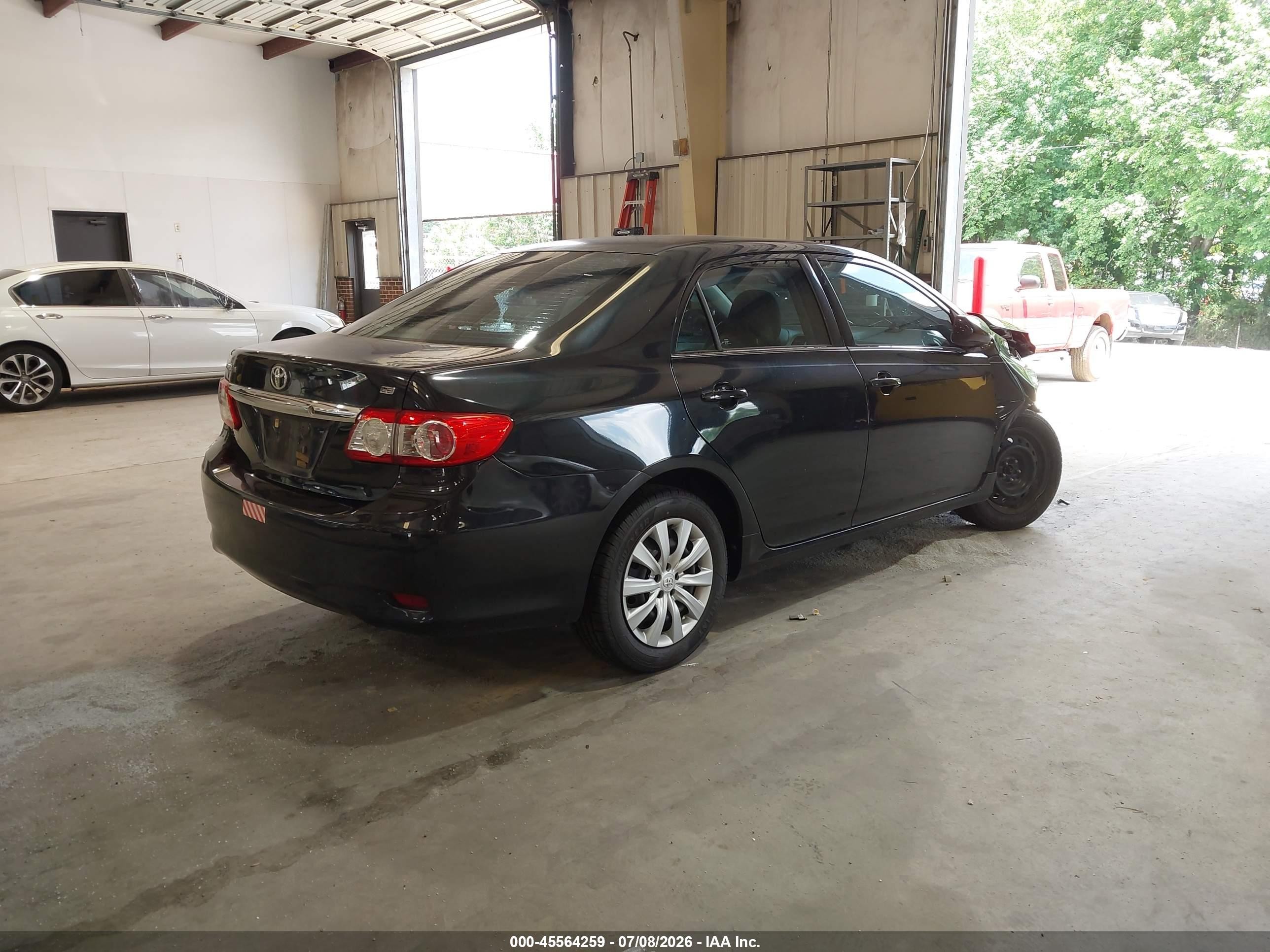 2013 Toyota Corolla Le Черный vin: 2T1BU4EE3DC081810