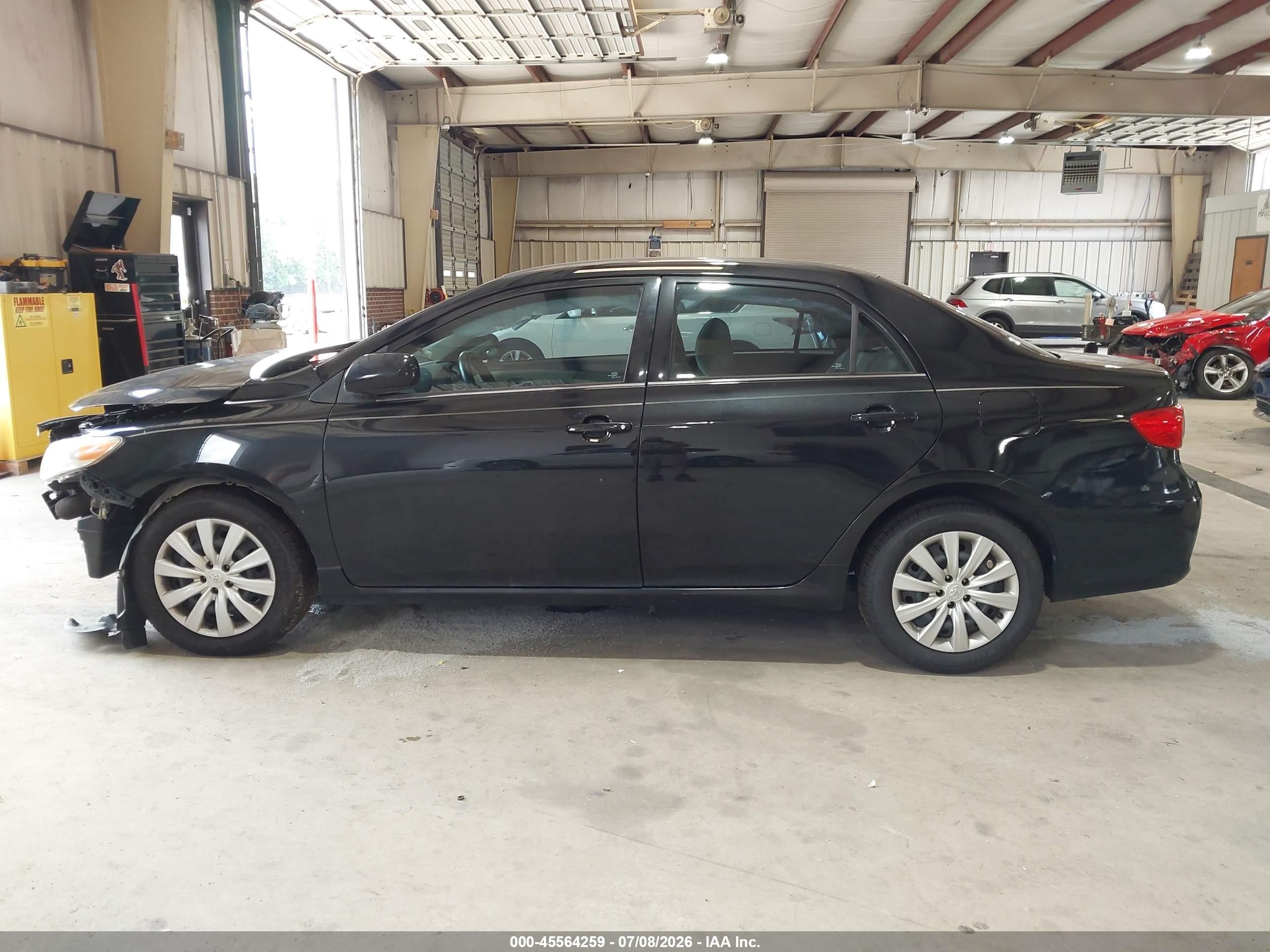2013 Toyota Corolla Le Черный vin: 2T1BU4EE3DC081810
