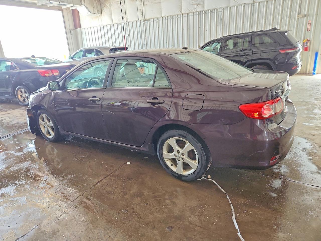 2013 Toyota Corolla Le Special Edition Purple vin: 2T1BU4EE3DC087008