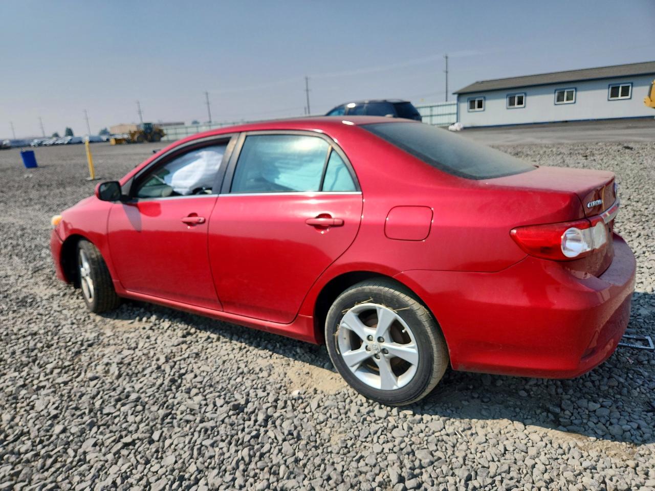 2013 Toyota Corolla Le Red vin: 2T1BU4EE3DC088322
