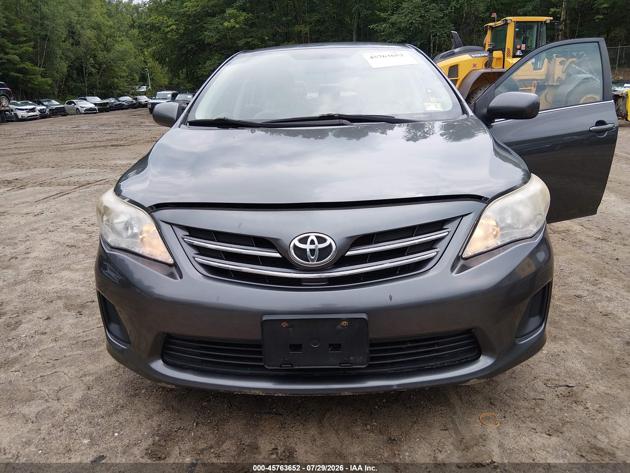 2013 Toyota Corolla Le Gray vin: 2T1BU4EE3DC099983