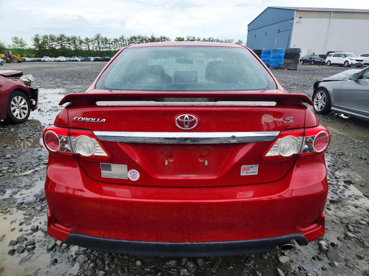 2013 Toyota Corolla S Красный vin: 2T1BU4EE3DC109122