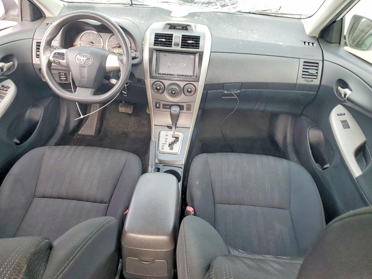 2013 Toyota Corolla S White vin: 2T1BU4EE3DC111906