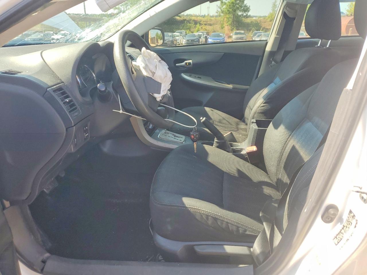 2013 Toyota Corolla S Белый vin: 2T1BU4EE3DC121903
