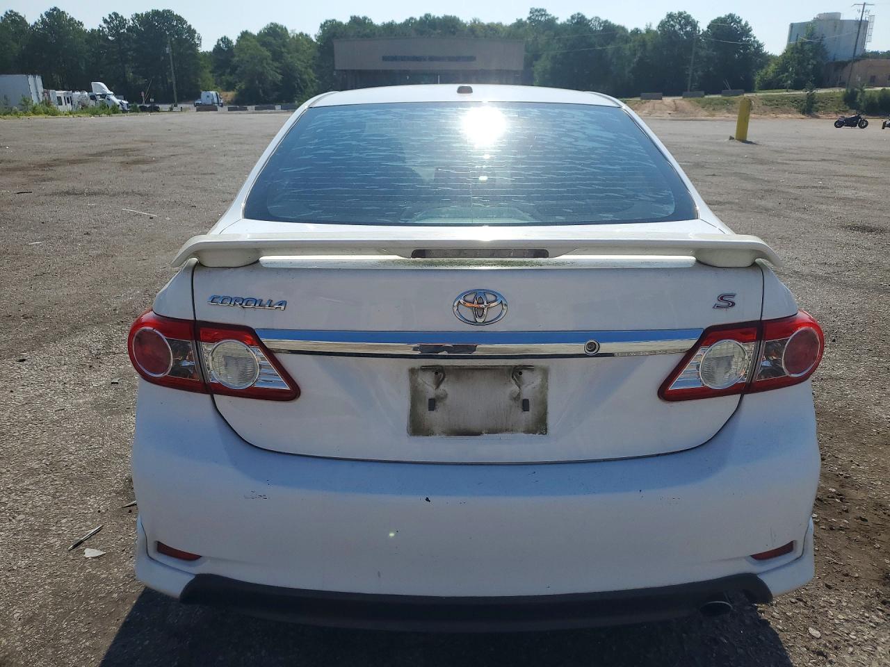 2013 Toyota Corolla S Белый vin: 2T1BU4EE3DC121903
