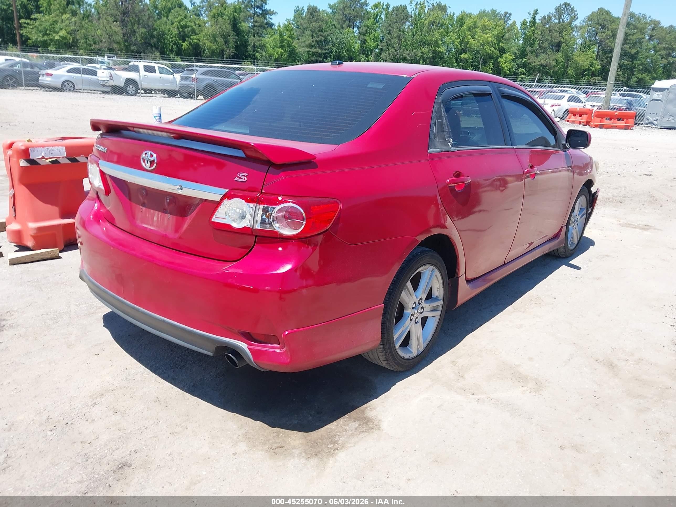 2013 Toyota Corolla S Red vin: 2T1BU4EE3DC125269