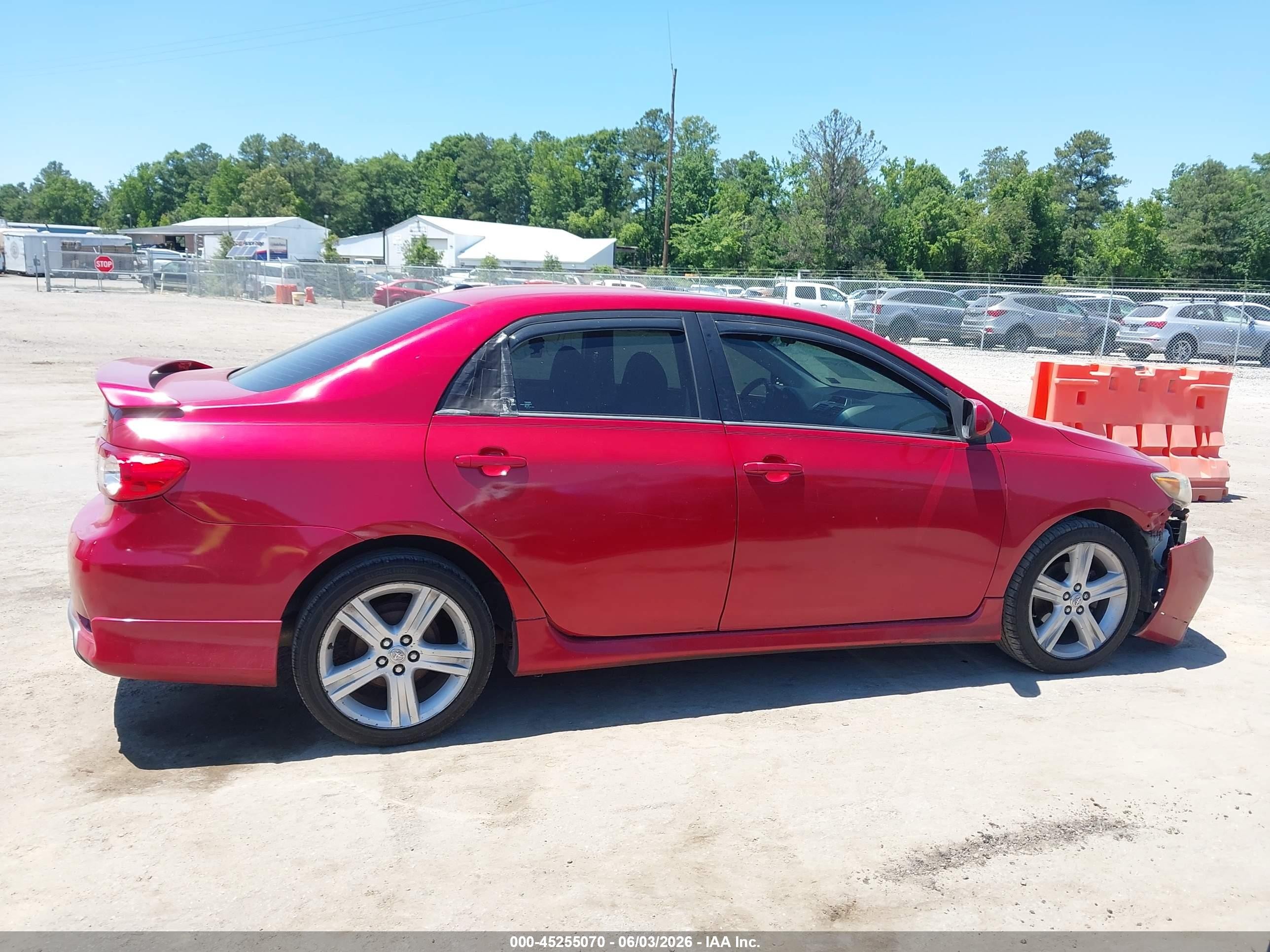 2013 Toyota Corolla S Red vin: 2T1BU4EE3DC125269