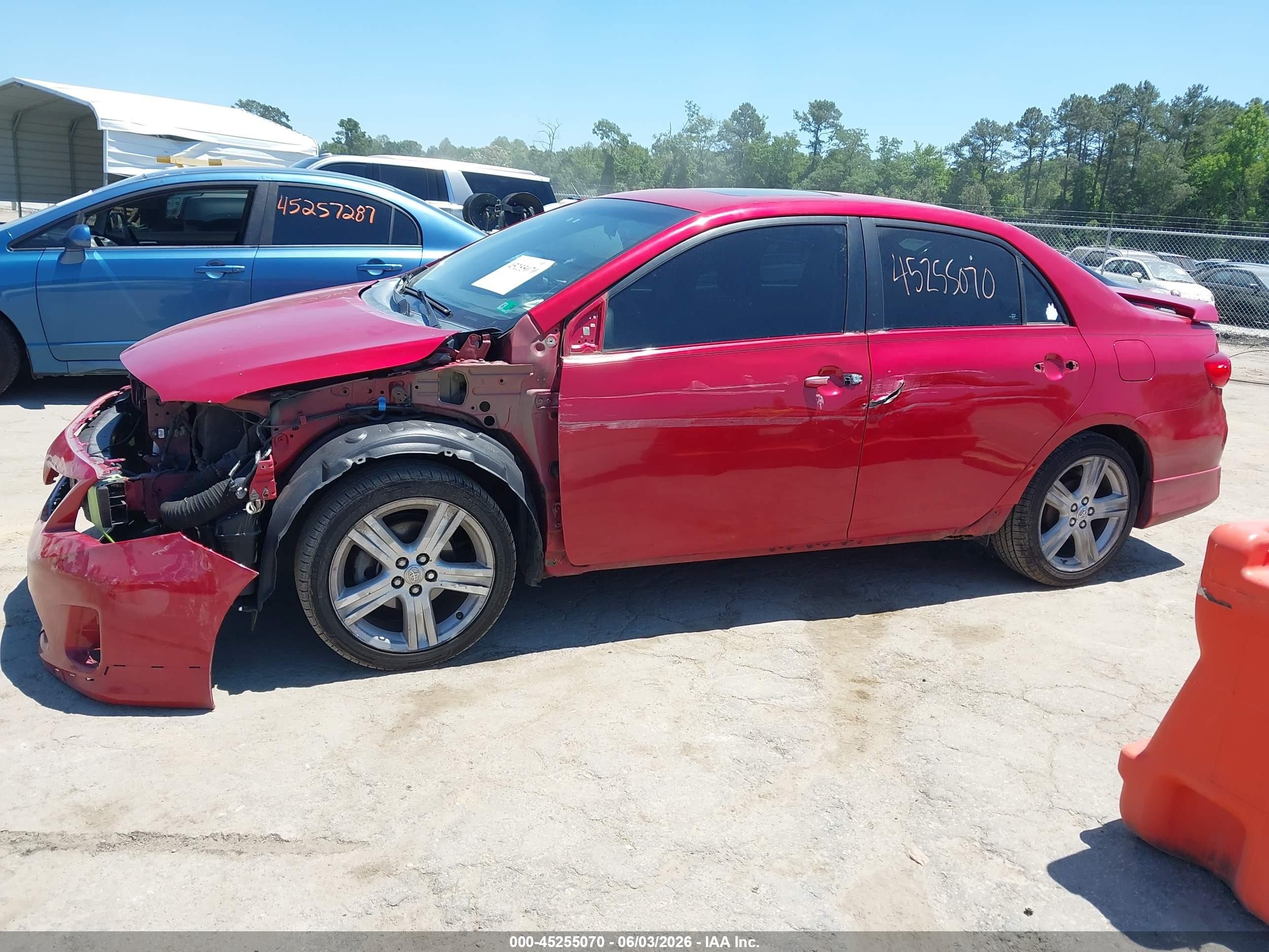 2013 Toyota Corolla S Red vin: 2T1BU4EE3DC125269