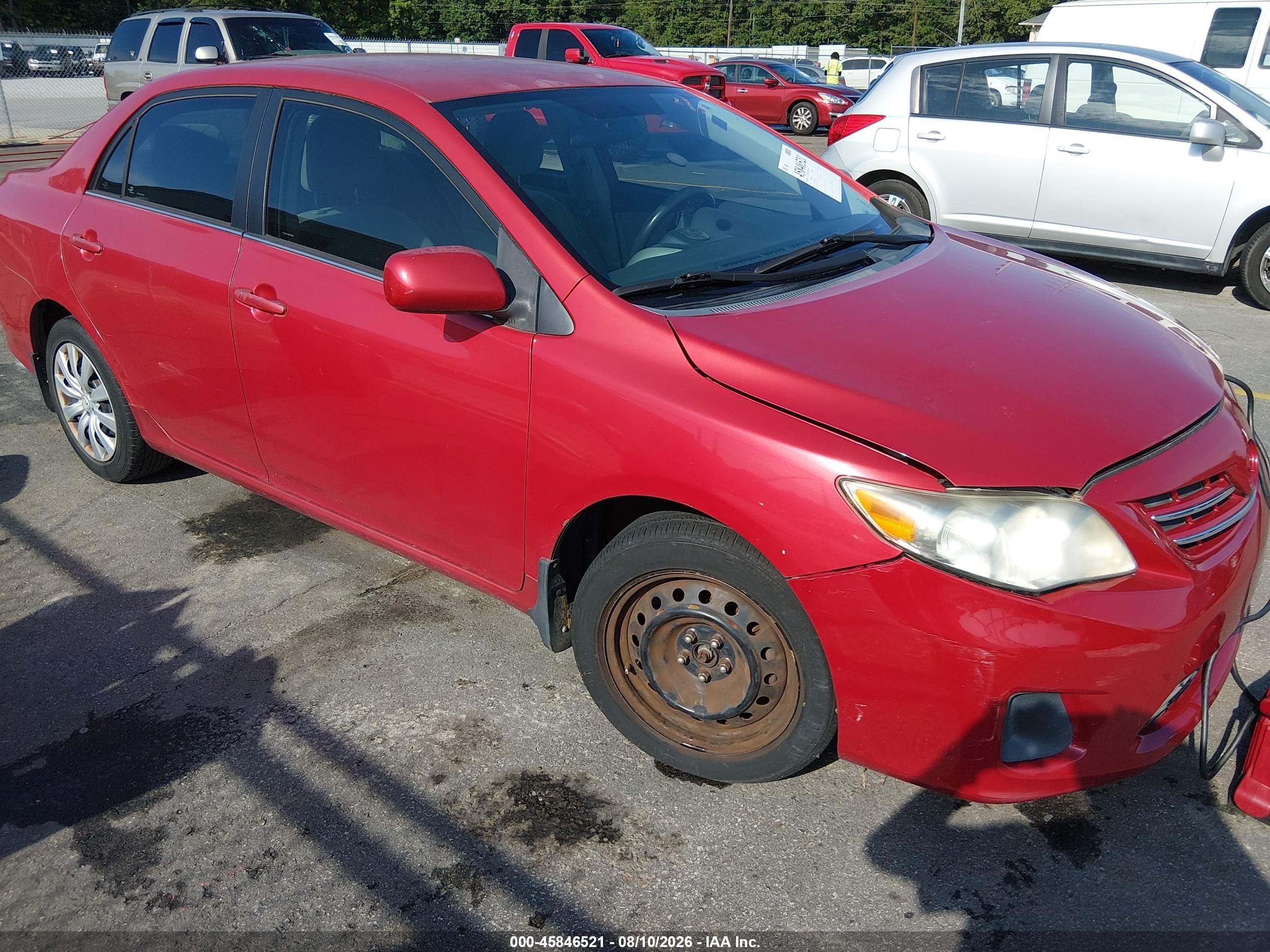 2013 Toyota Corolla Le Красный vin: 2T1BU4EE3DC940989