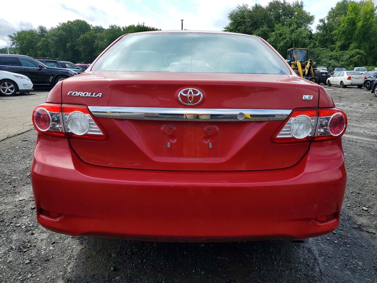 2013 Toyota Corolla Le Red vin: 2T1BU4EE3DC948221