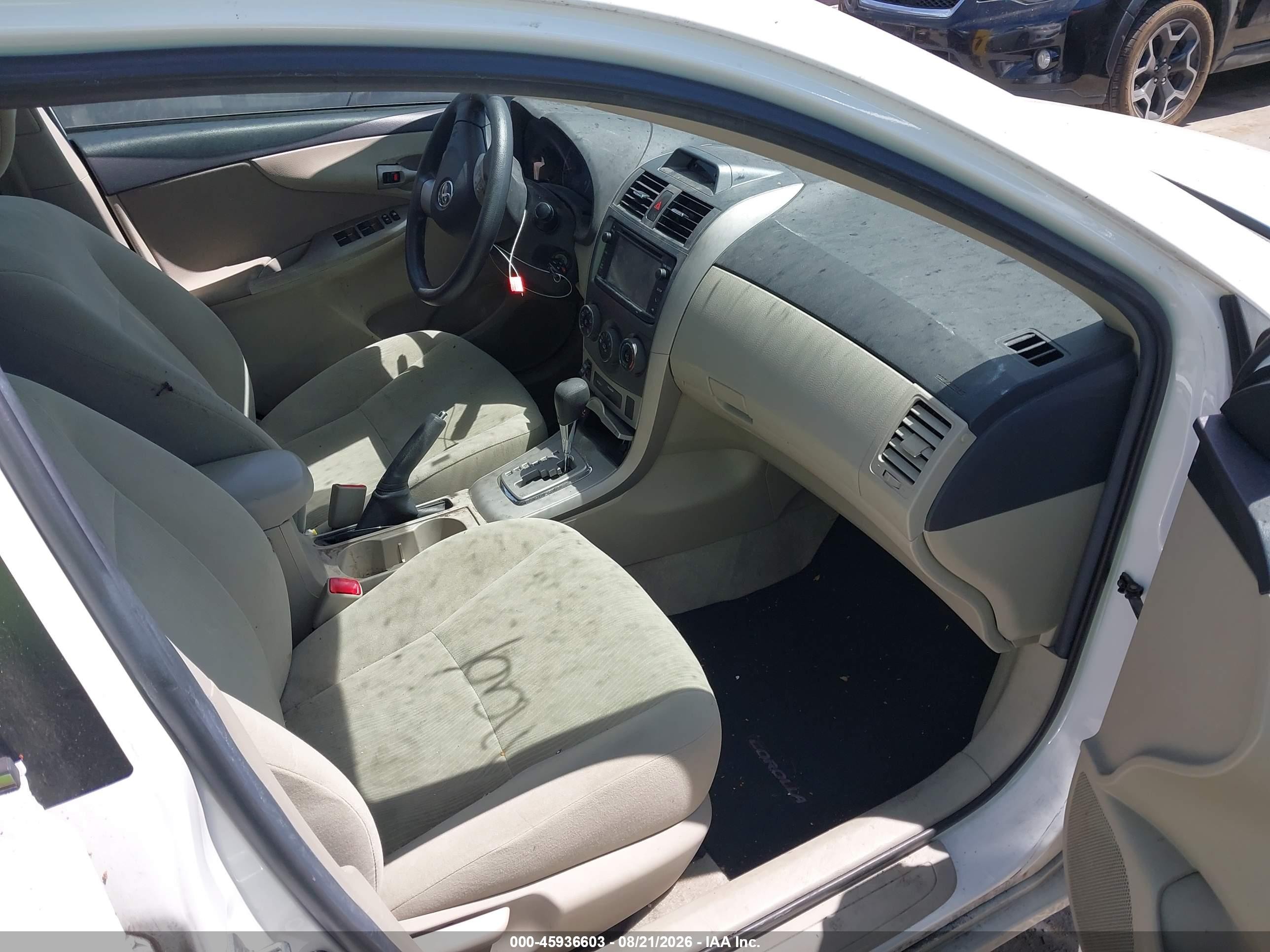 2013 Toyota Corolla Le Белый vin: 2T1BU4EE3DC975175