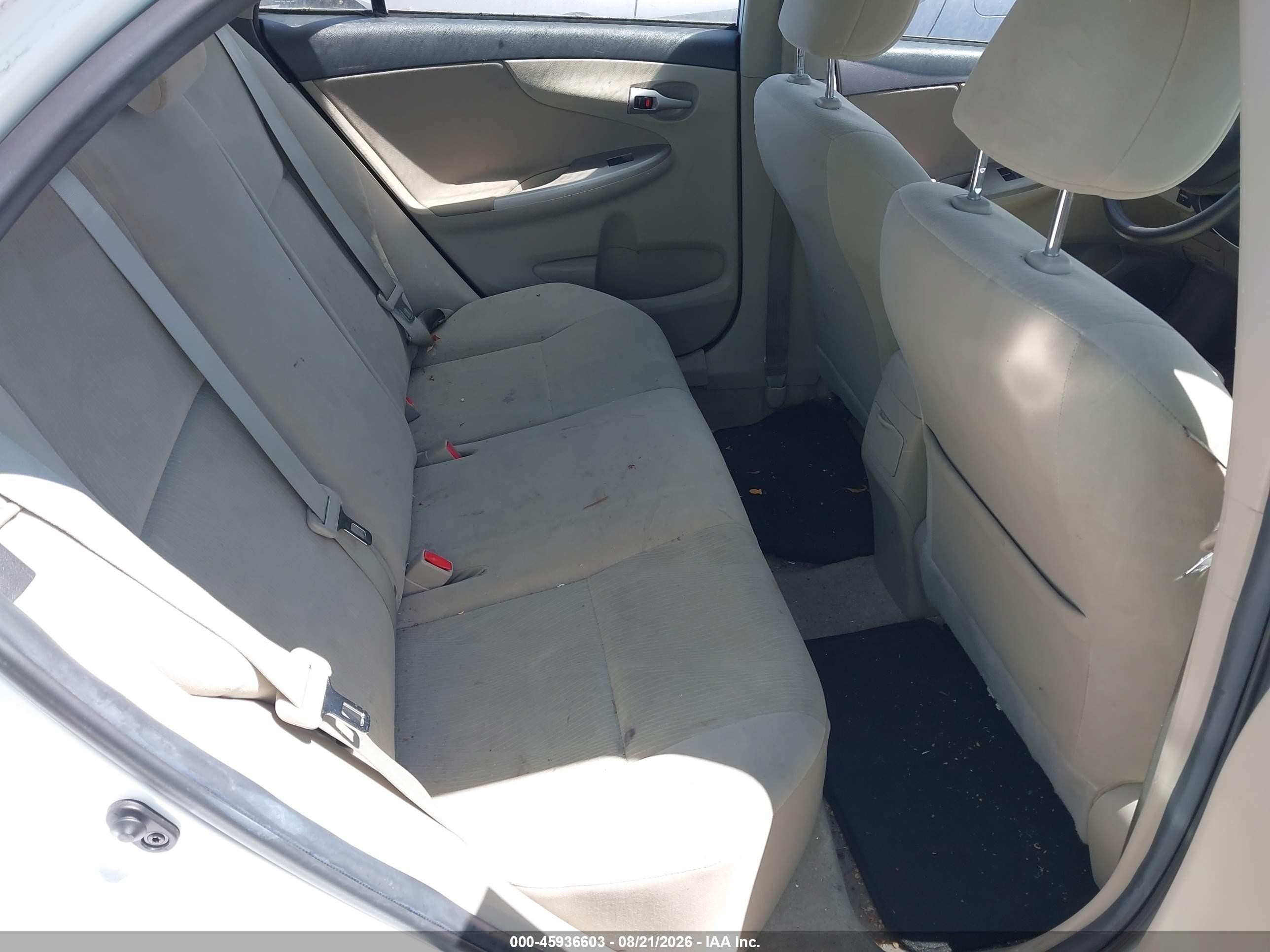 2013 Toyota Corolla Le Белый vin: 2T1BU4EE3DC975175