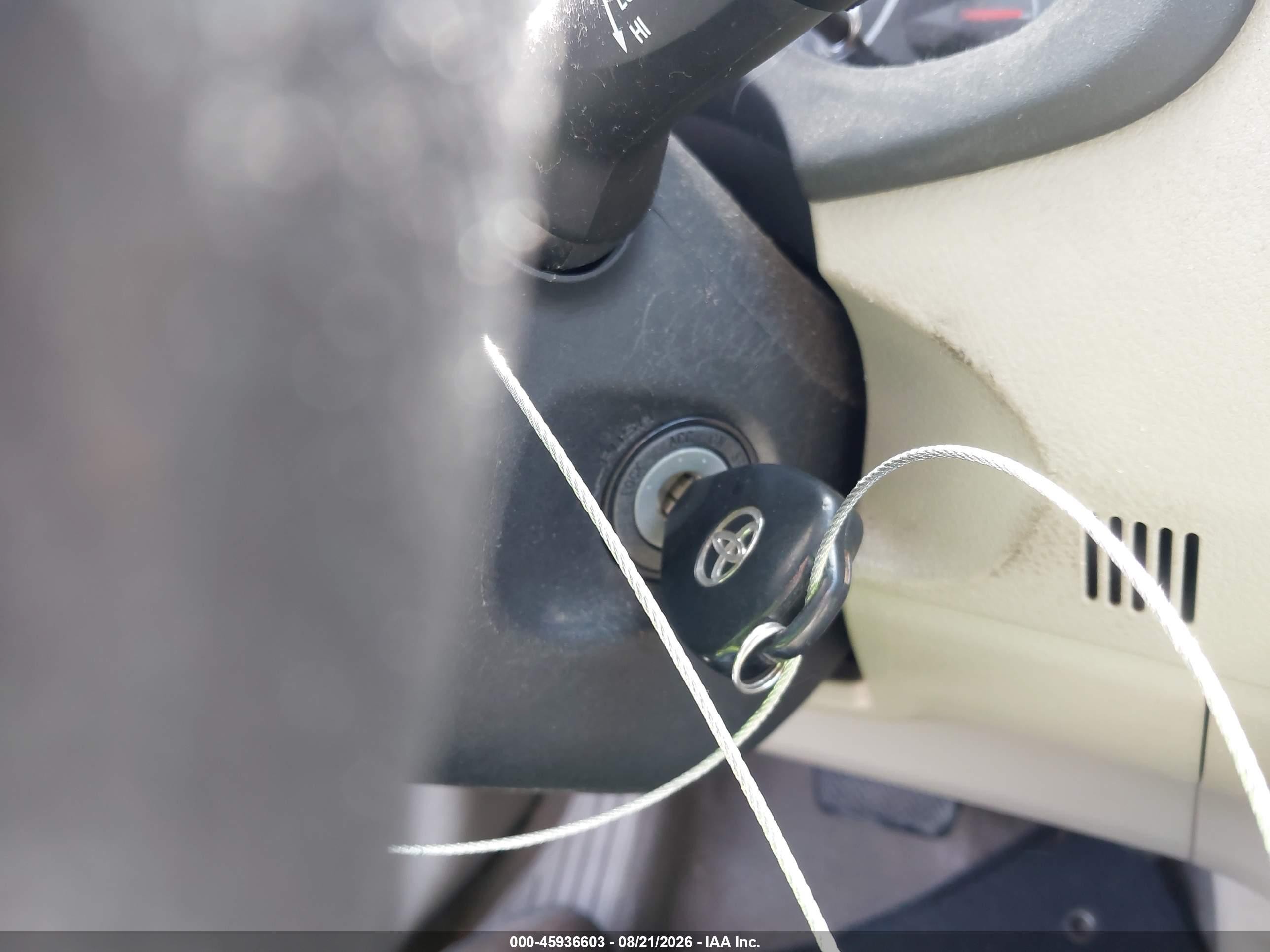 2013 Toyota Corolla Le Белый vin: 2T1BU4EE3DC975175