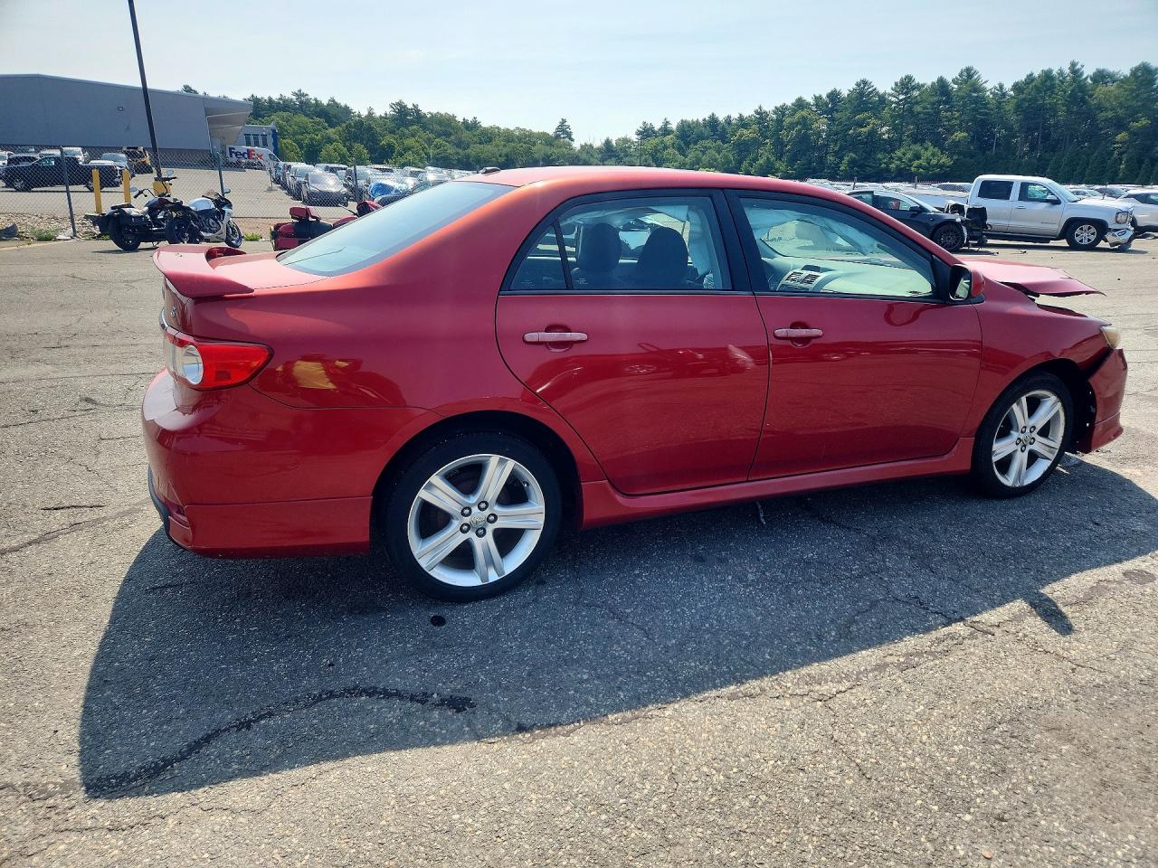 2013 Toyota Corolla S Red vin: 2T1BU4EE3DC976956