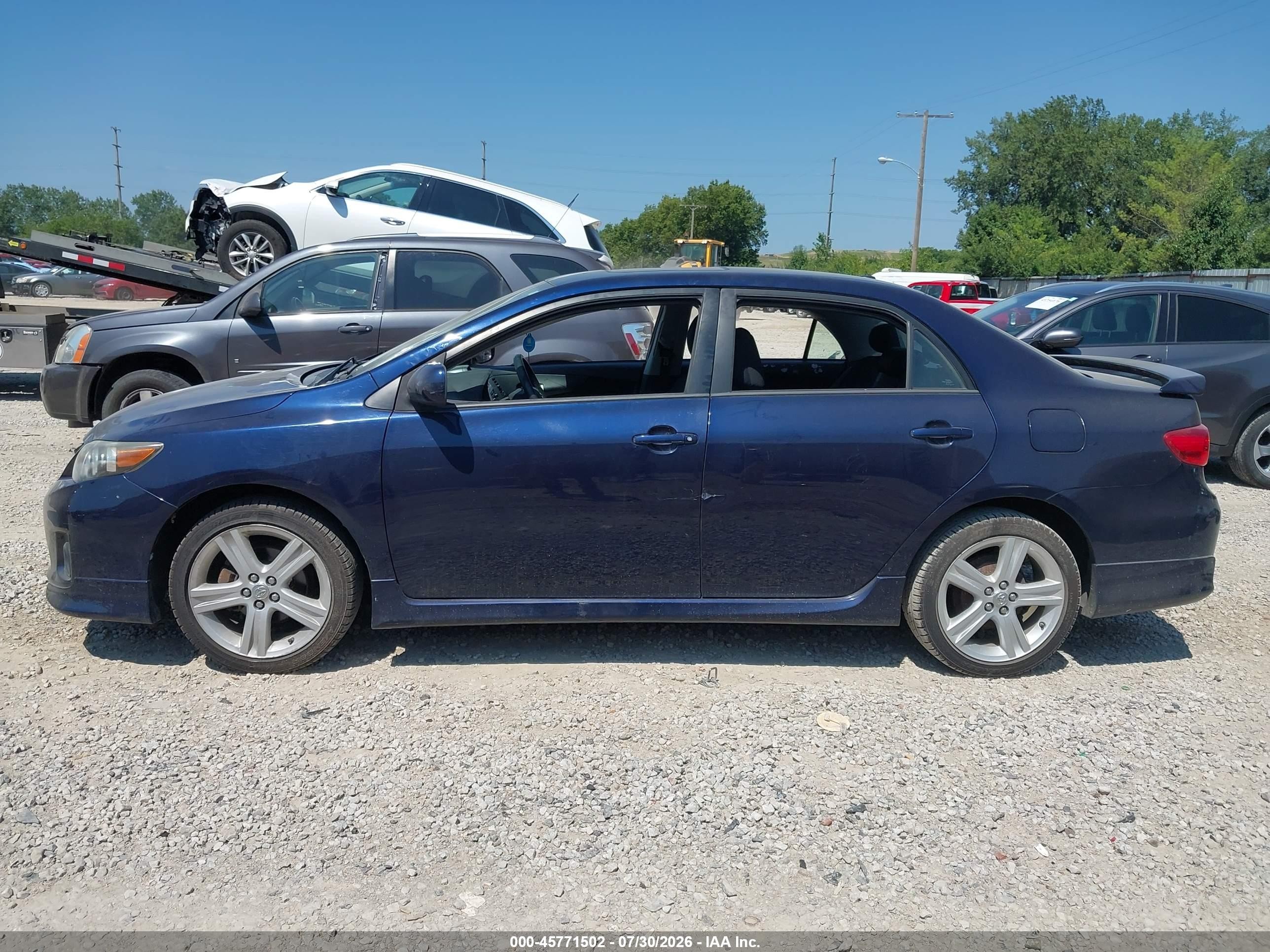 2013 Toyota Corolla S Blue vin: 2T1BU4EE3DC988959