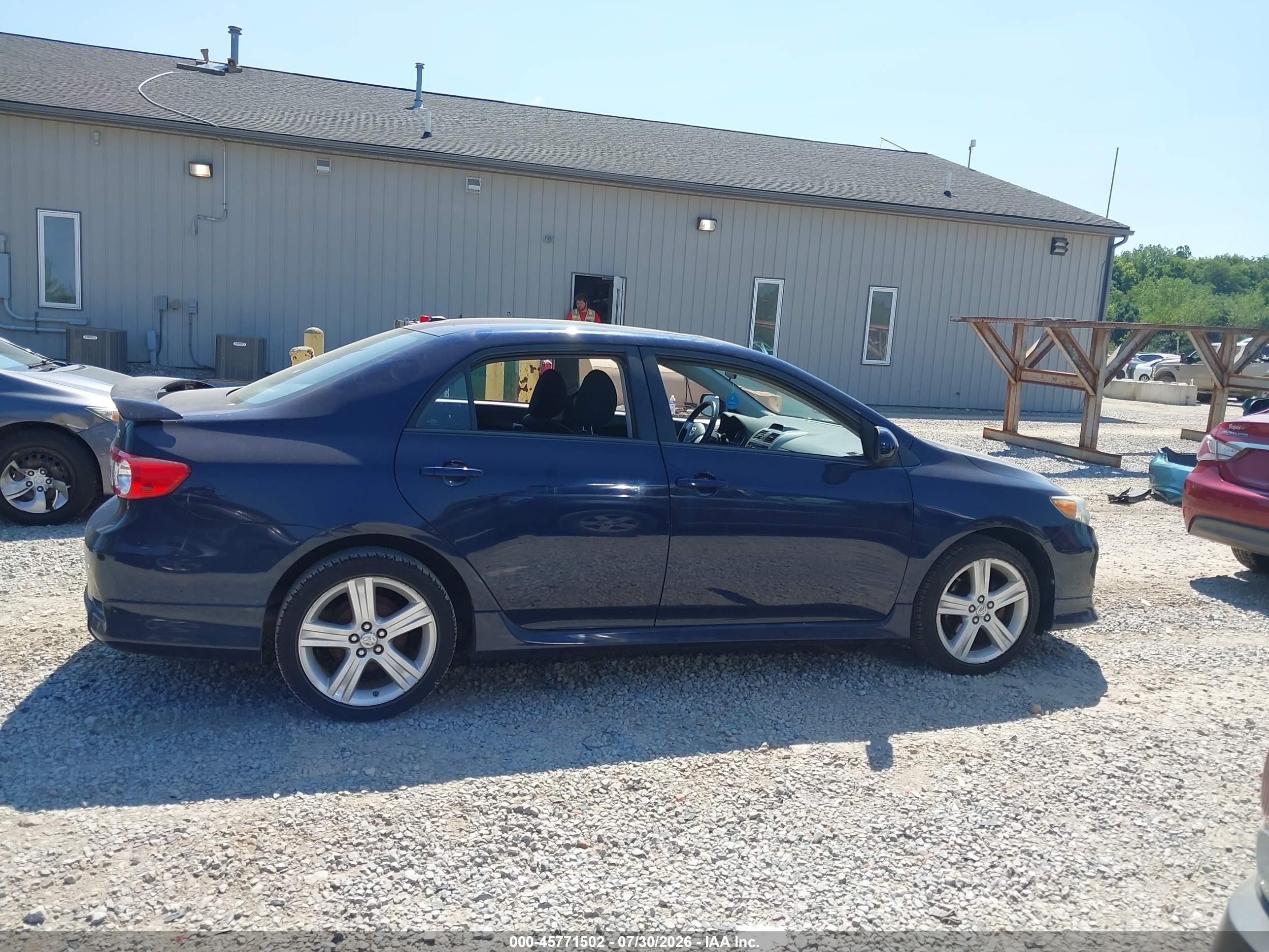 2013 Toyota Corolla S Blue vin: 2T1BU4EE3DC988959