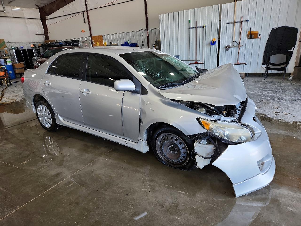 2010 Toyota Corolla S Silver vin: 2T1BU4EE4AC193477