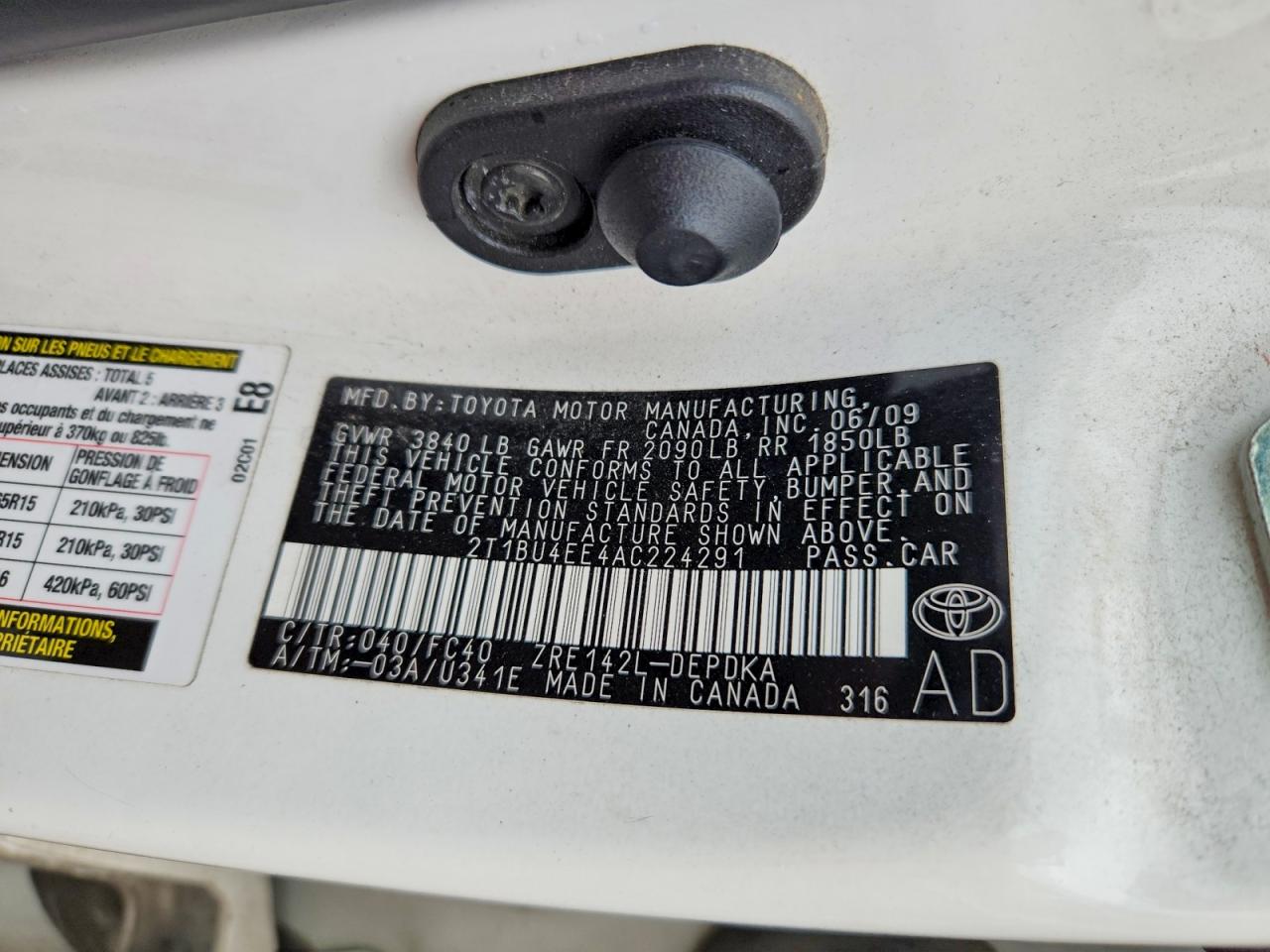 2010 Toyota Corolla Le Белый vin: 2T1BU4EE4AC224291