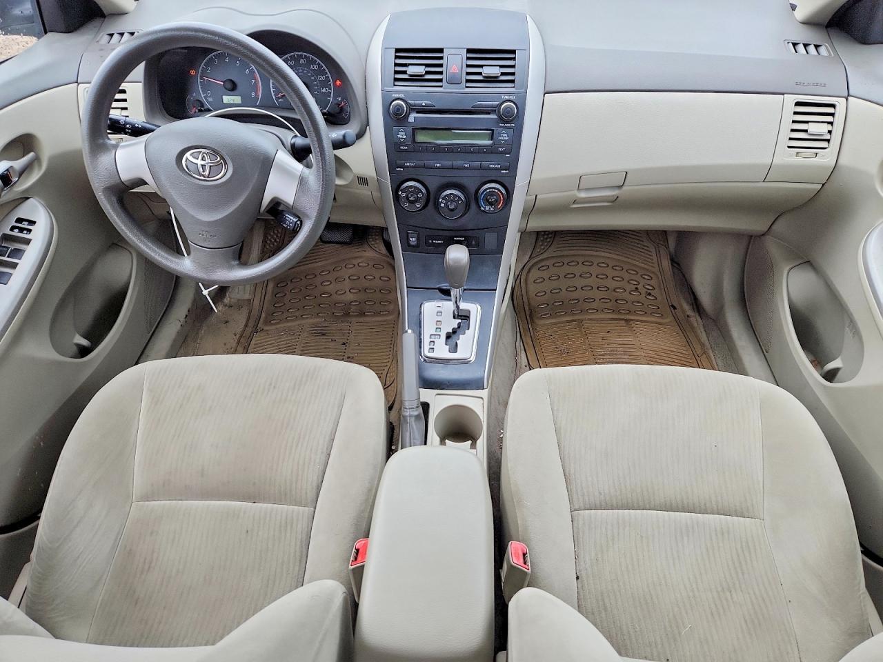 2010 Toyota Corolla Le Белый vin: 2T1BU4EE4AC224291