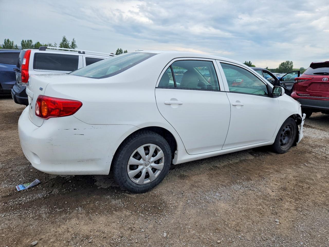 2010 Toyota Corolla Le Белый vin: 2T1BU4EE4AC224291