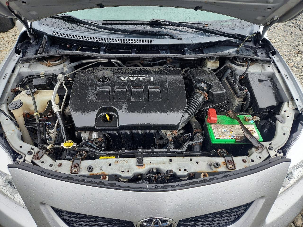 2010 Toyota Corolla Le Silver vin: 2T1BU4EE4AC242841