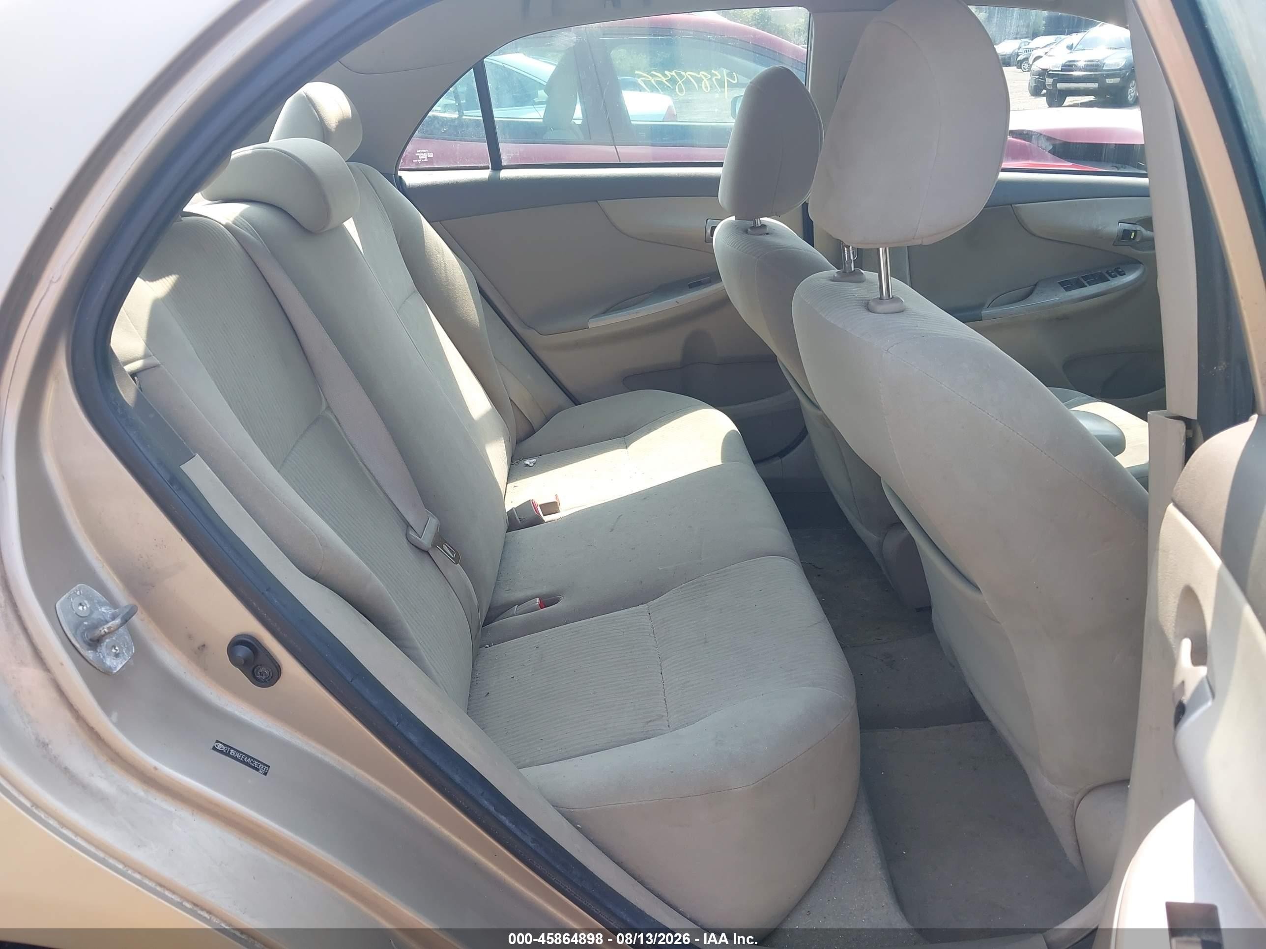 2010 Toyota Corolla Le Gold vin: 2T1BU4EE4AC263933