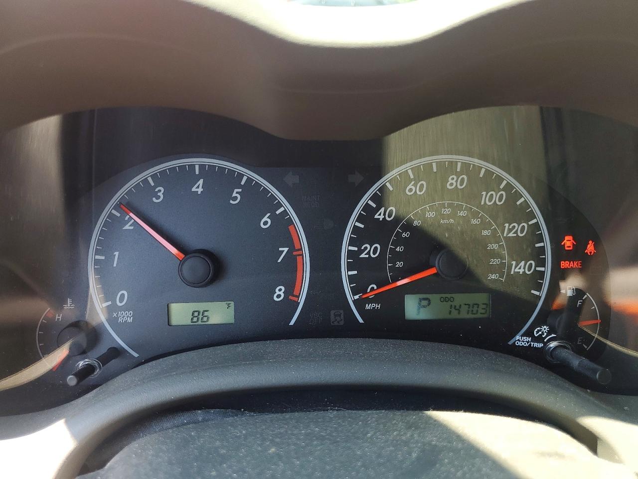2010 Toyota Corolla Le Red vin: 2T1BU4EE4AC265455