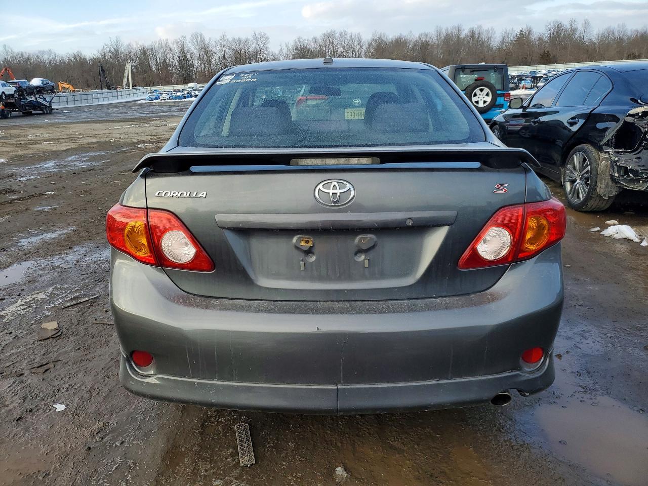 2010 Toyota Corolla Base Gray vin: 2T1BU4EE4AC270879