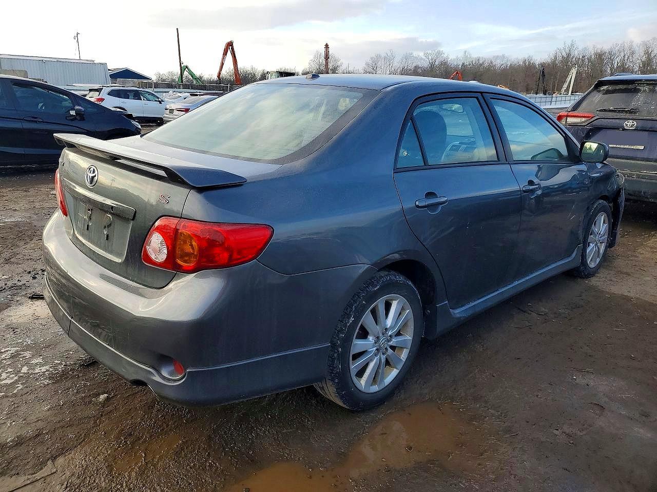 2010 Toyota Corolla Base Gray vin: 2T1BU4EE4AC270879