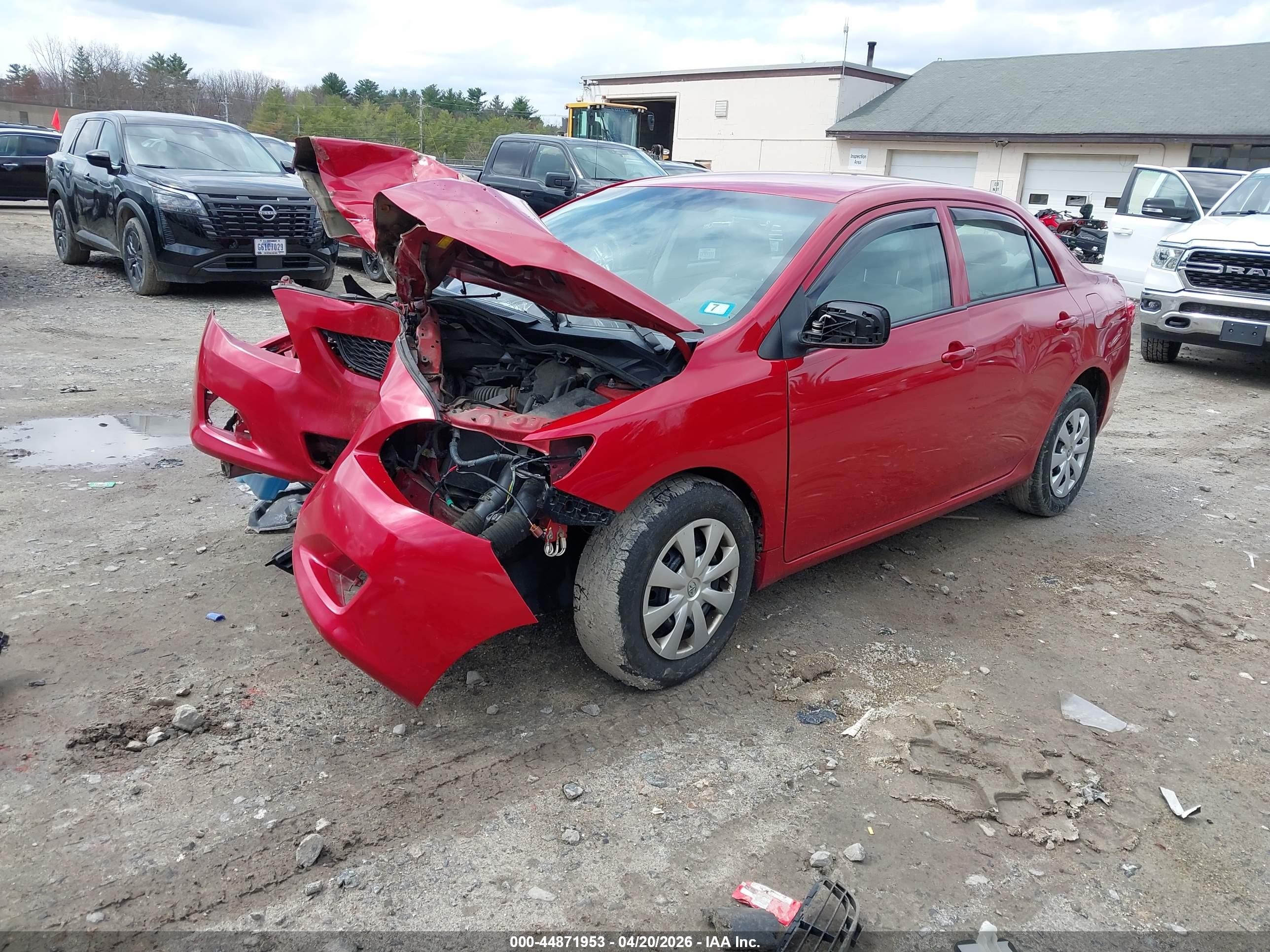 2010 Toyota Corolla Le Red vin: 2T1BU4EE4AC279372