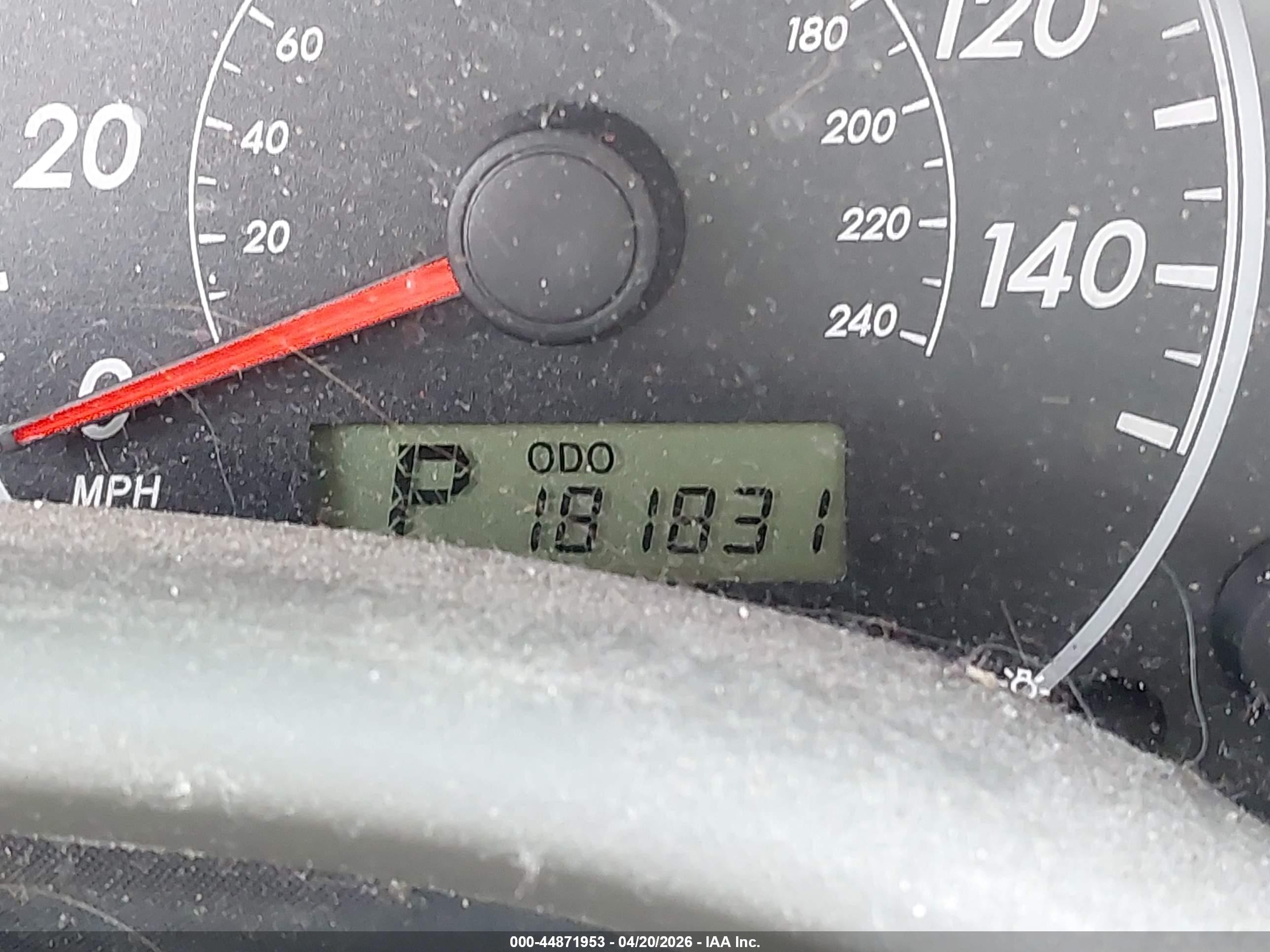 2010 Toyota Corolla Le Red vin: 2T1BU4EE4AC279372