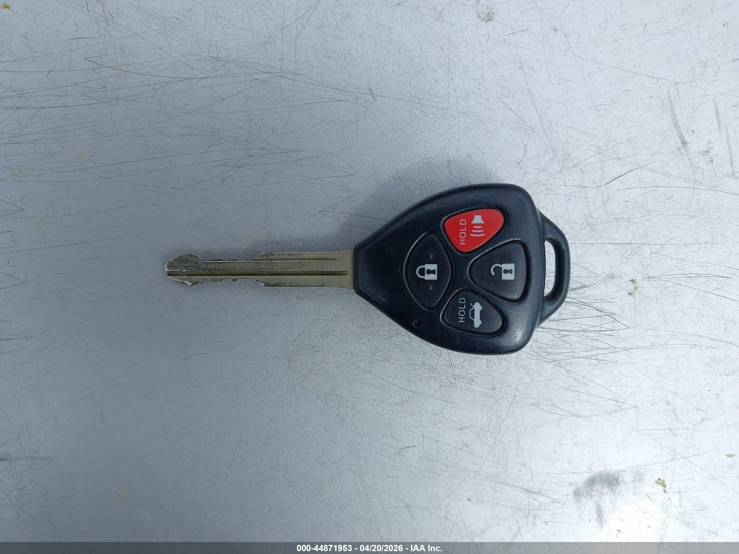 2010 Toyota Corolla Le Red vin: 2T1BU4EE4AC279372