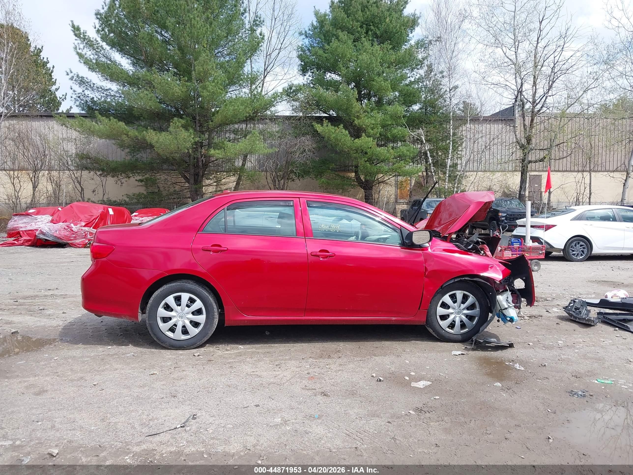 2010 Toyota Corolla Le Red vin: 2T1BU4EE4AC279372