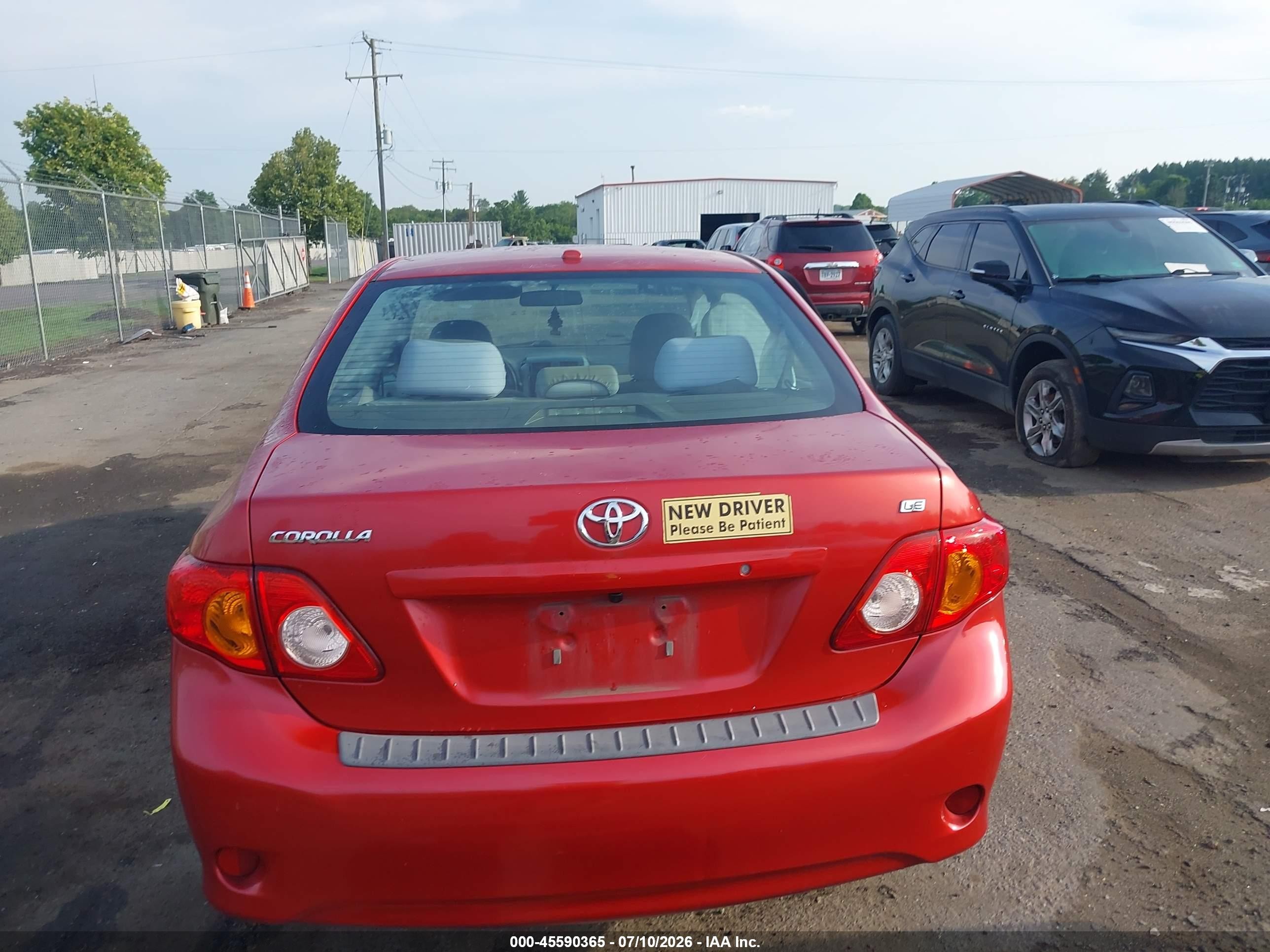 2010 Toyota Corolla Le Red vin: 2T1BU4EE4AC295927