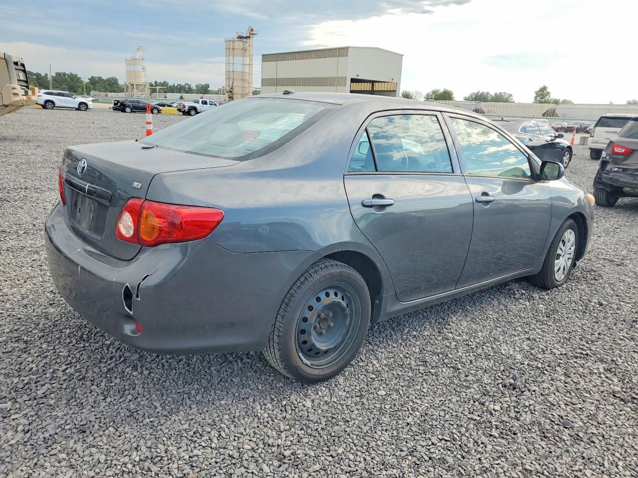 2010 Toyota Corolla Le Gray vin: 2T1BU4EE4AC308403