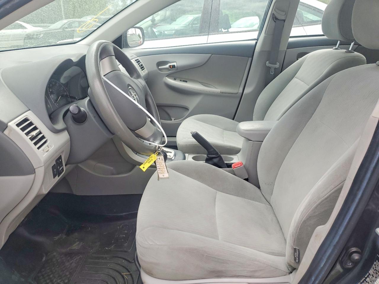 2010 Toyota Corolla Le Gray vin: 2T1BU4EE4AC308403