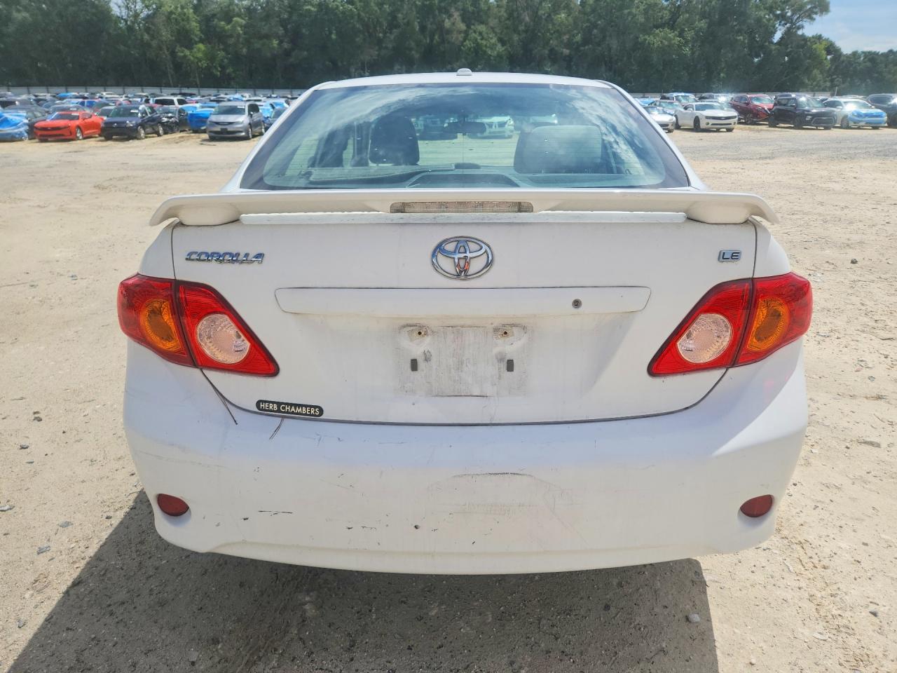 2010 Toyota Corolla Le White vin: 2T1BU4EE4AC309938