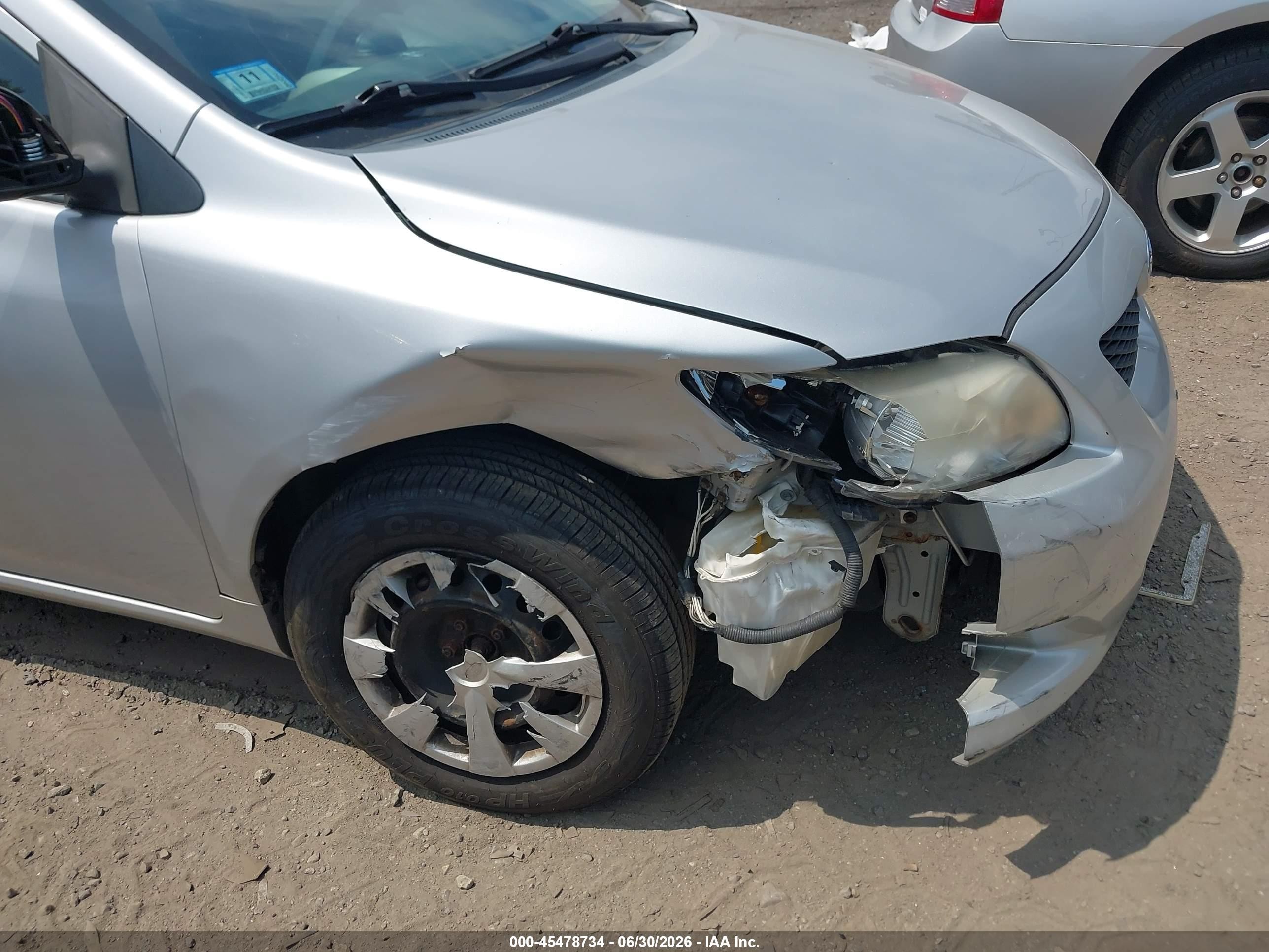 2010 Toyota Corolla   Silver vin: 2T1BU4EE4AC314699