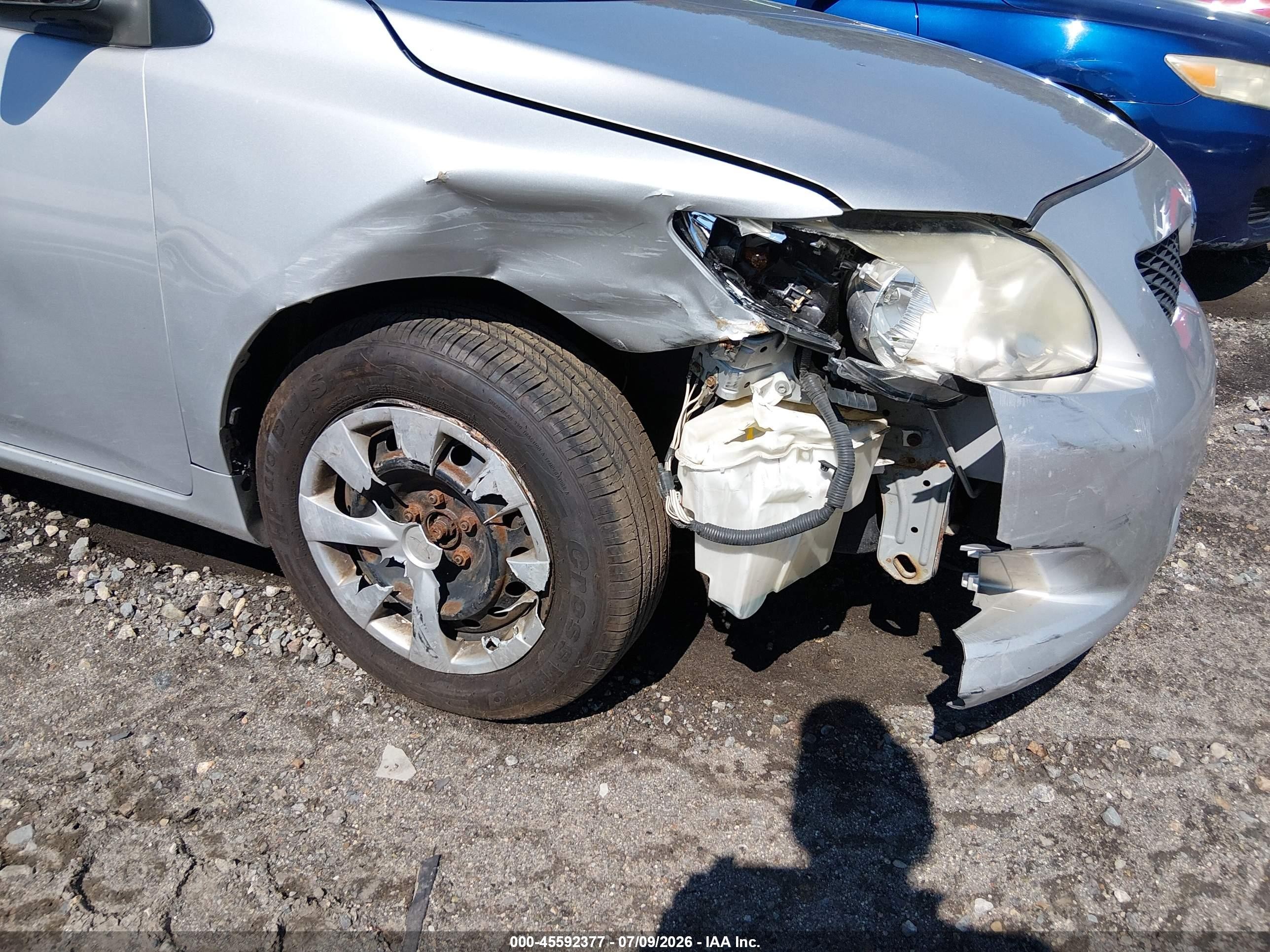 2010 Toyota Corolla   Silver vin: 2T1BU4EE4AC314699