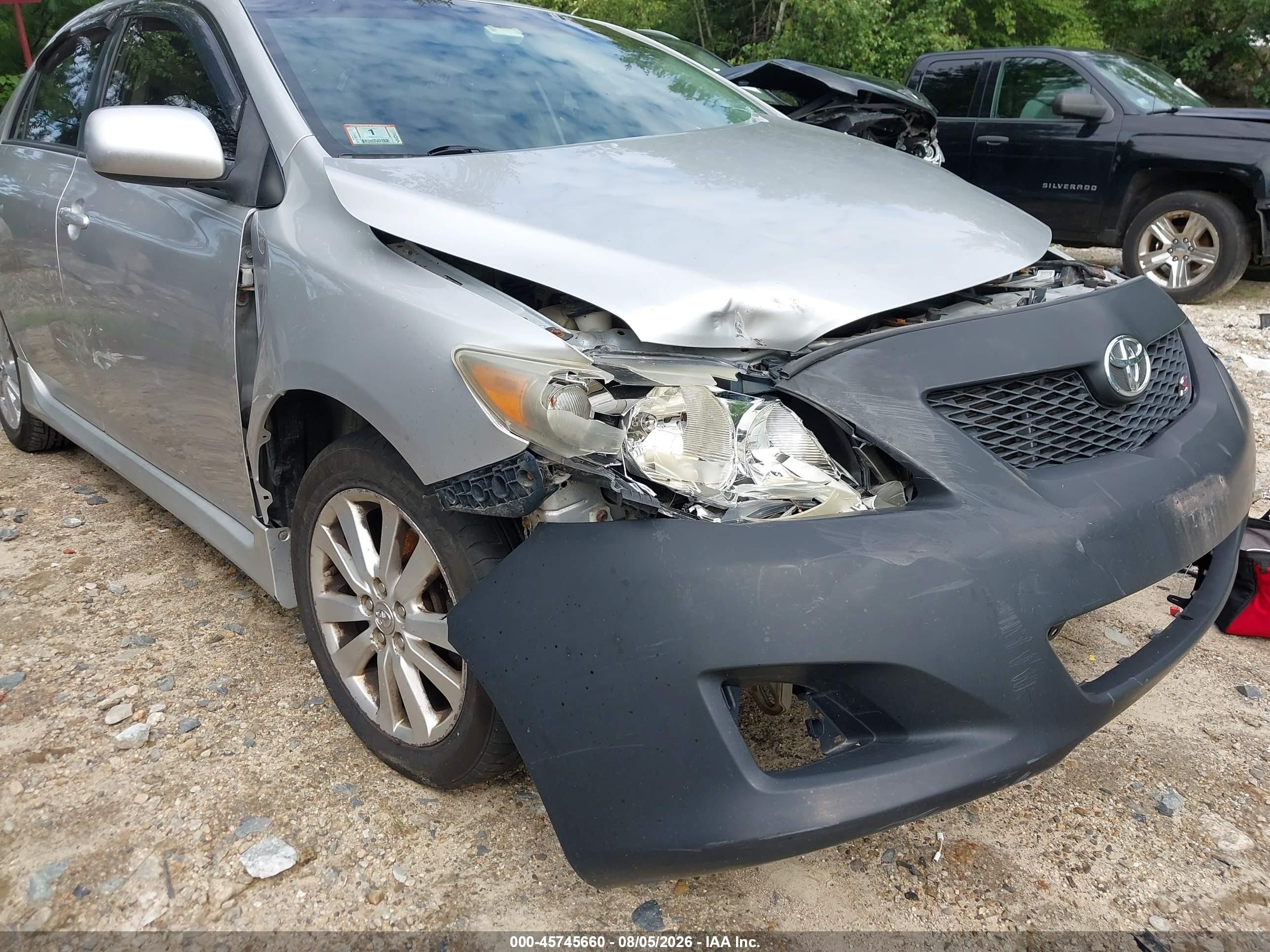 2010 Toyota Corolla S Silver vin: 2T1BU4EE4AC321751