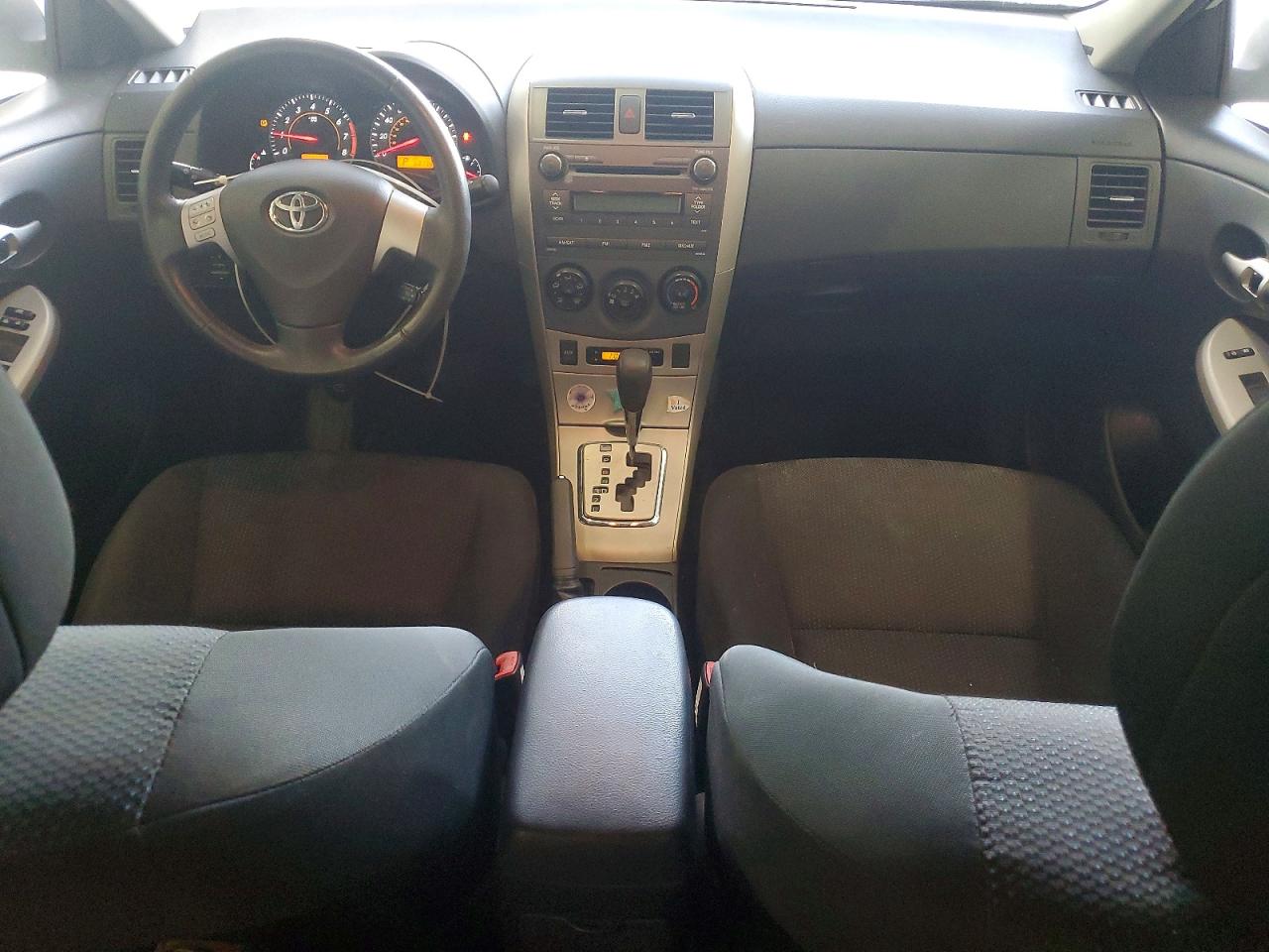 2010 Toyota Corolla S White vin: 2T1BU4EE4AC331812