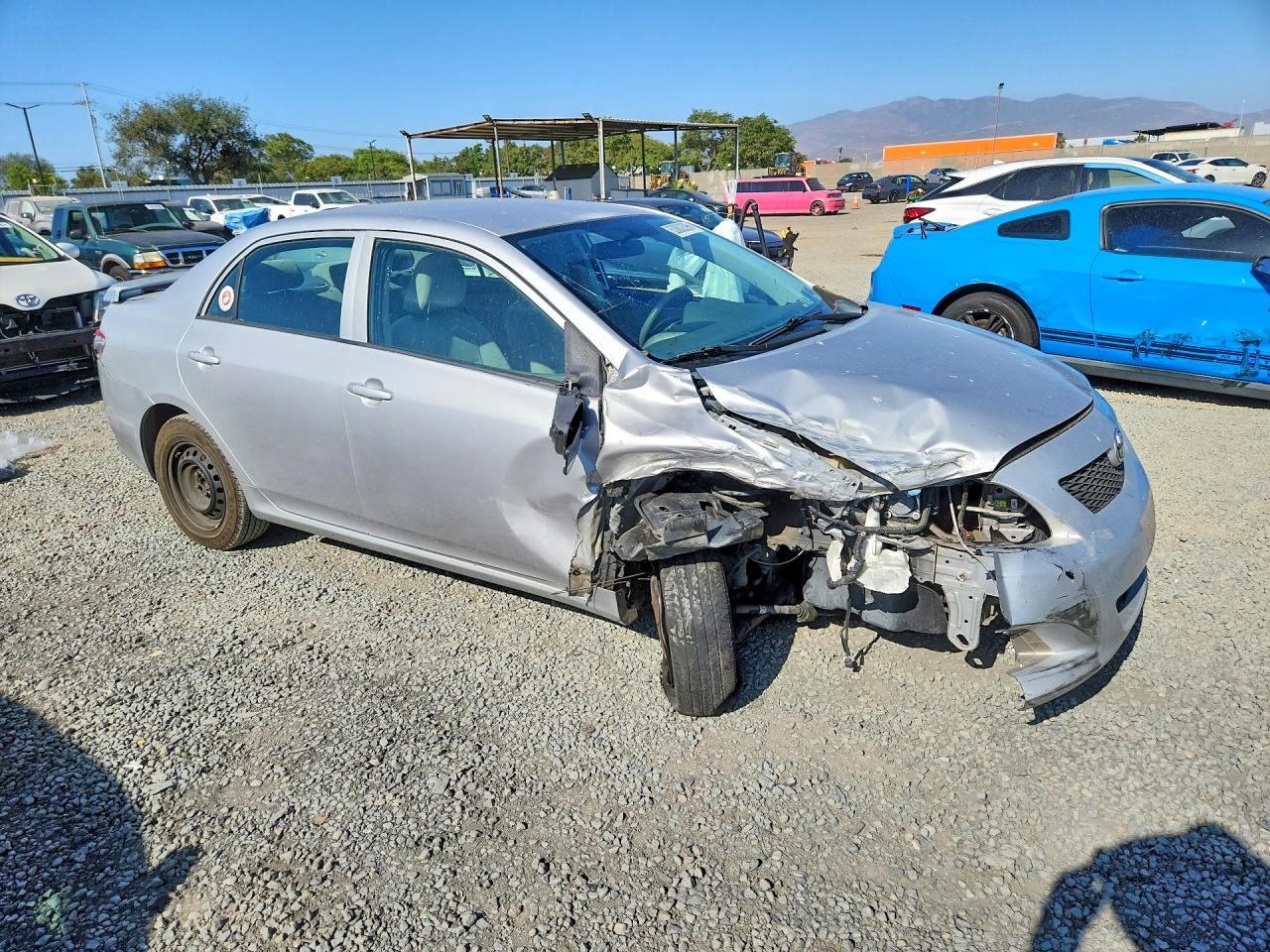 2010 Toyota Corolla Le Silver vin: 2T1BU4EE4AC342065