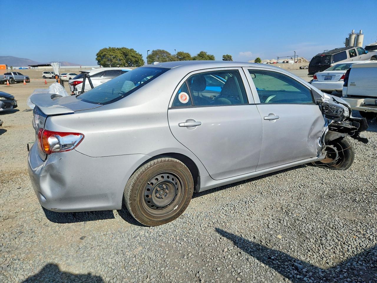 2010 Toyota Corolla Le Silver vin: 2T1BU4EE4AC342065