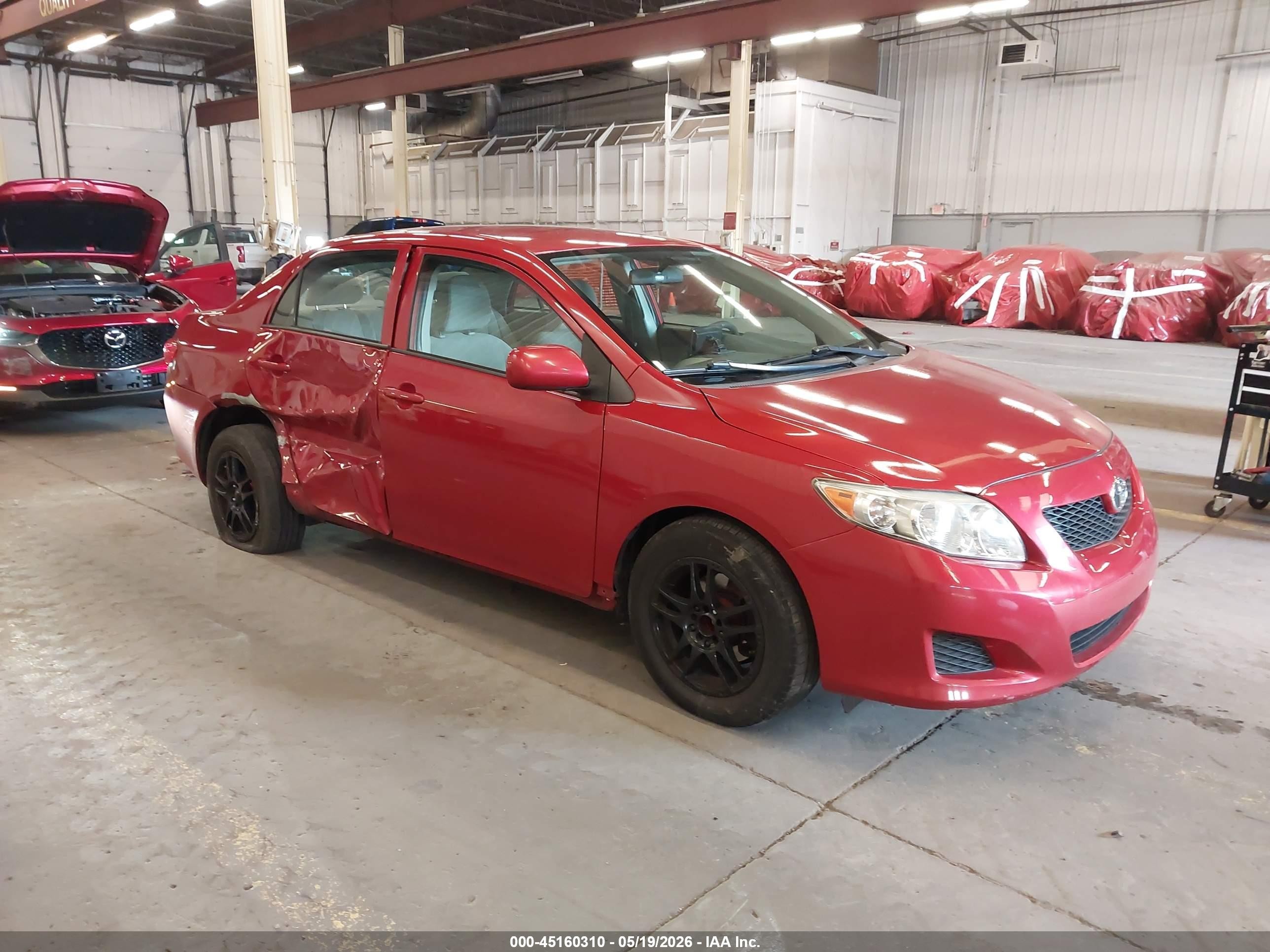 2010 Toyota Corolla Le Red vin: 2T1BU4EE4AC355754