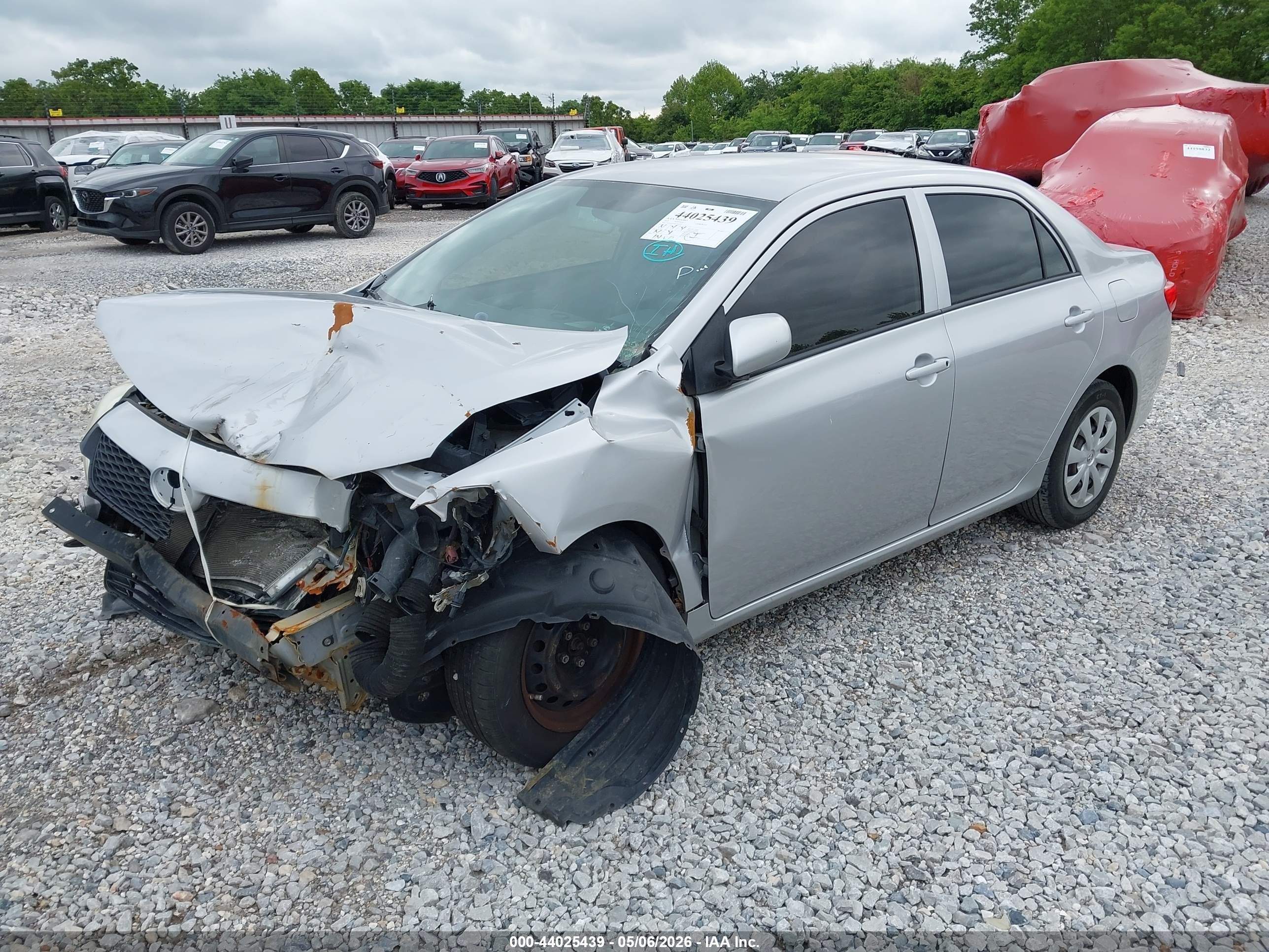 2010 Toyota Corolla Le Silver vin: 2T1BU4EE4AC361456