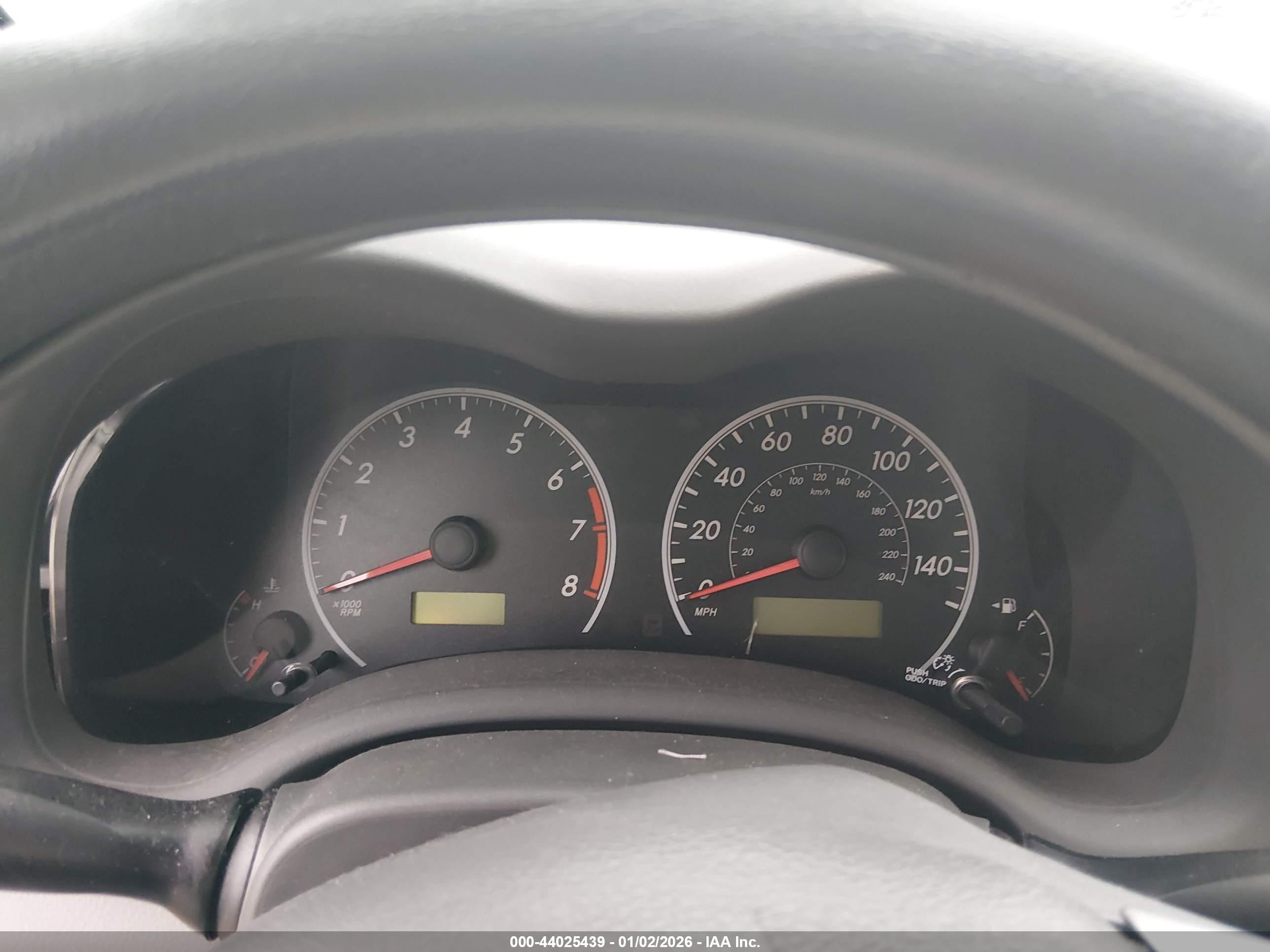 2010 Toyota Corolla Le Silver vin: 2T1BU4EE4AC361456