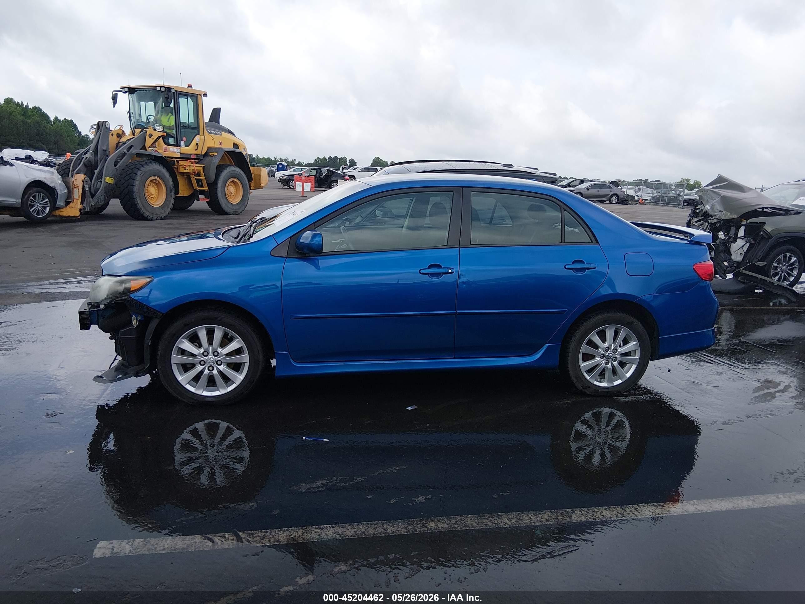 2010 Toyota Corolla S Синий vin: 2T1BU4EE4AC365264