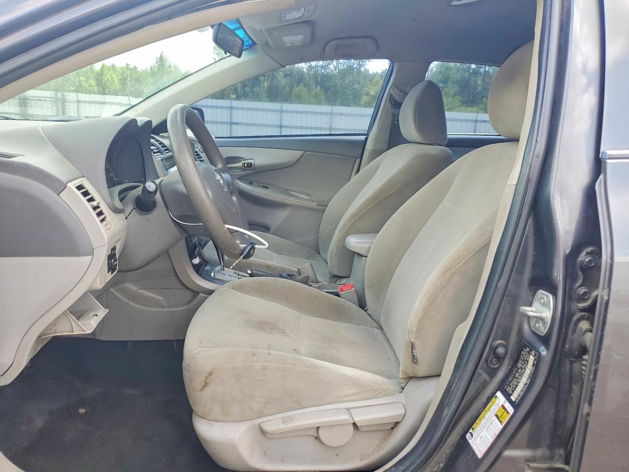 2010 Toyota Corolla Le Gray vin: 2T1BU4EE4AC375924