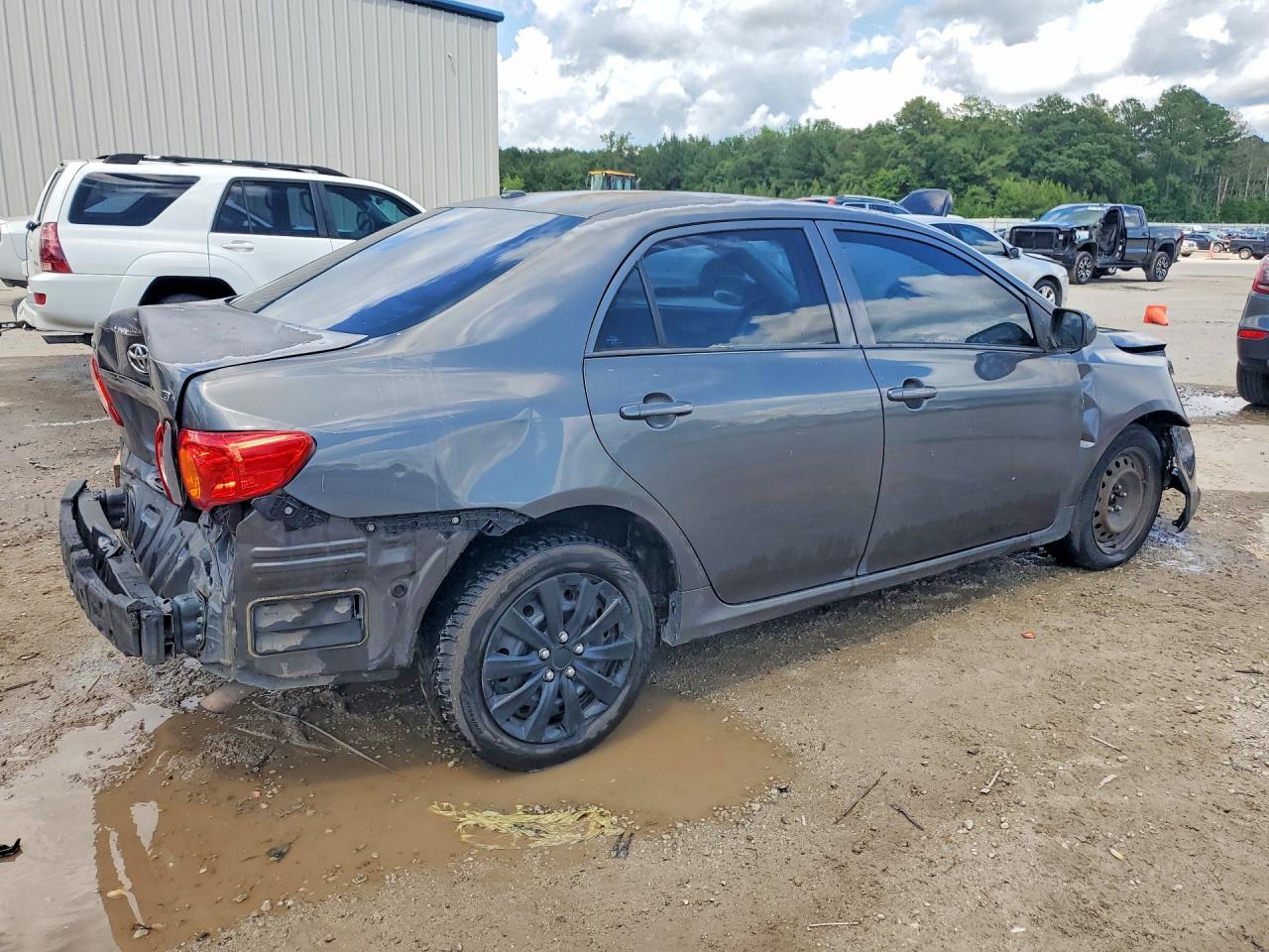 2010 Toyota Corolla Le Gray vin: 2T1BU4EE4AC375924