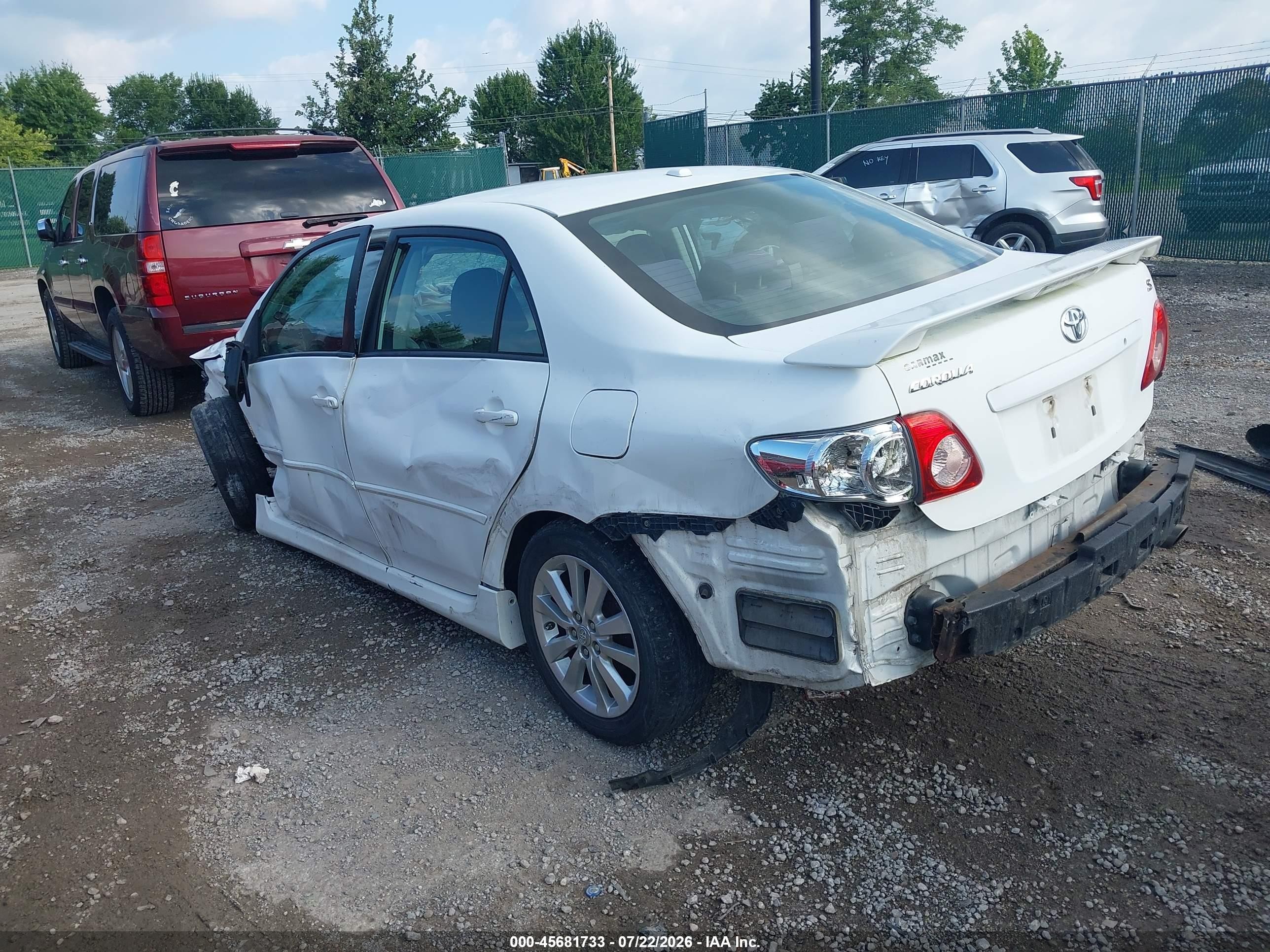 2010 Toyota Corolla S White vin: 2T1BU4EE4AC384087